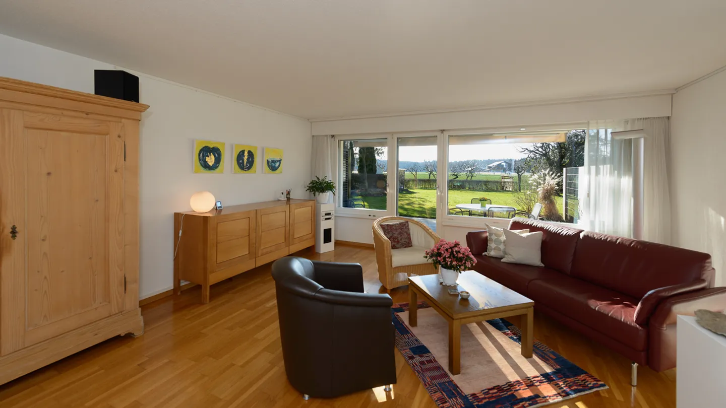 Maison jumelée de 5 ½ pièces soigneusement entretenue - Photo 3 sur 10