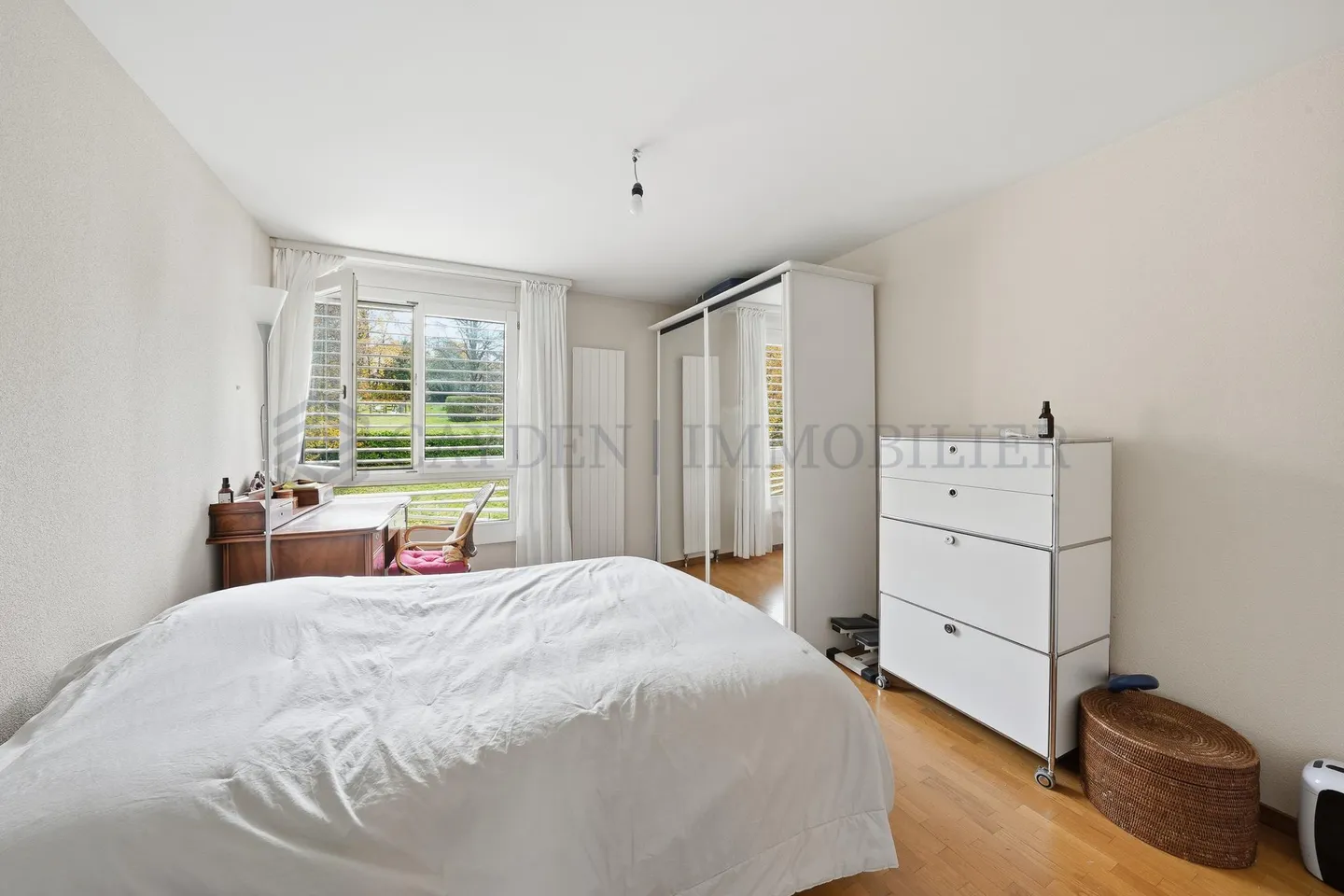 Avantage Casatax ! Joli 4 pièces avec vue dégagée sur le Jura - Photo 5 sur 7