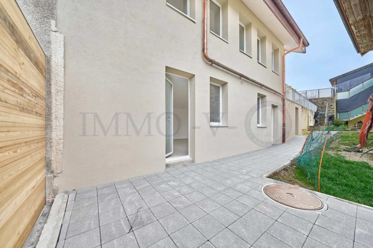 GERÄUMIGES NEUES DUPLEX MIT TERRASSE - Foto 2 von 9