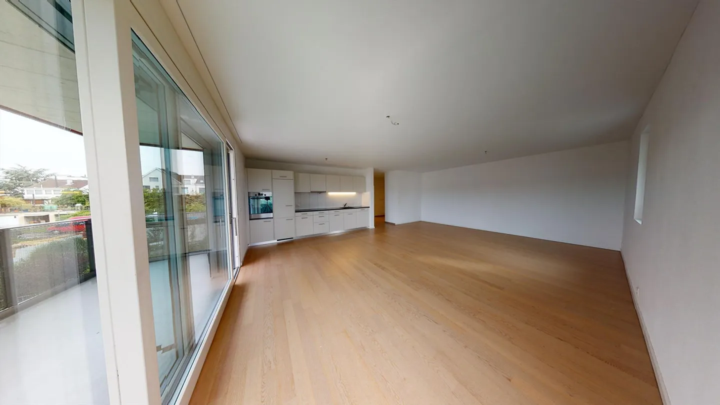 Geräumige Wohnung mit grossem Balkon - Foto 4 von 11