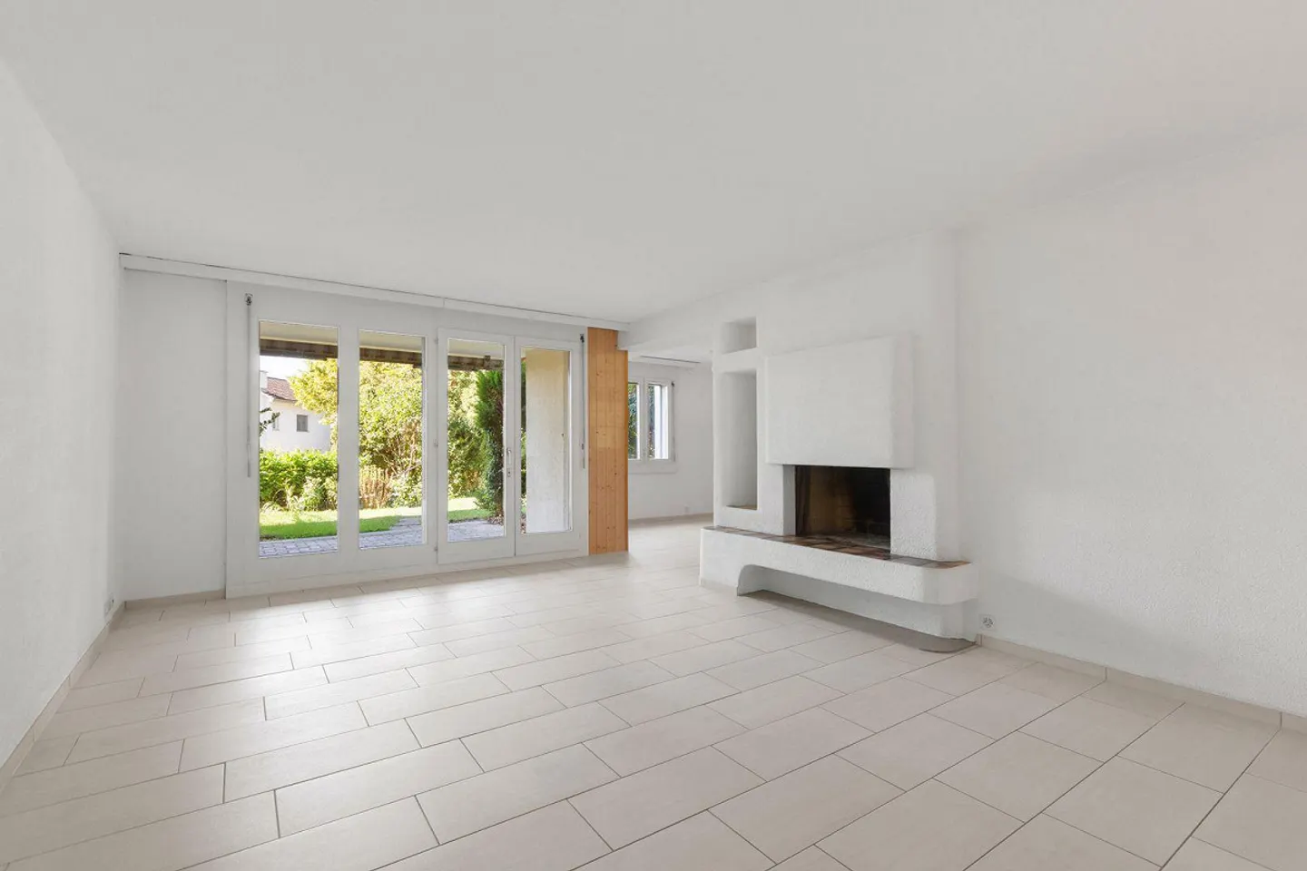 Appartamento 4.5 stanze con potenziale e molte possibilità di design - Foto 2 di 7