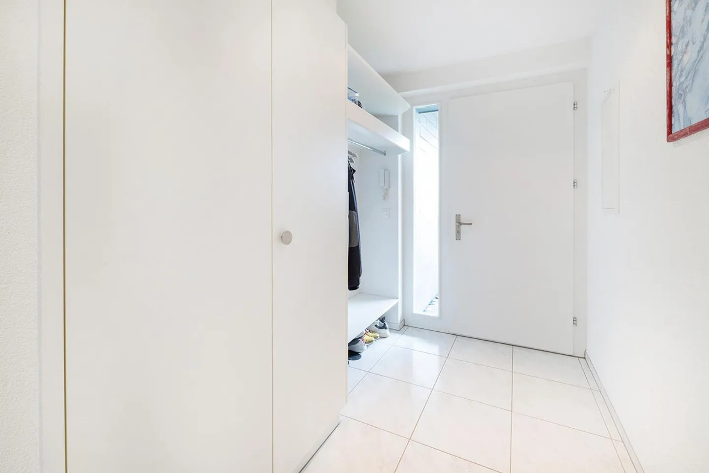 Moderno appartamento di 5,5 stanze con vista a Winterthur - Foto 2 di 13