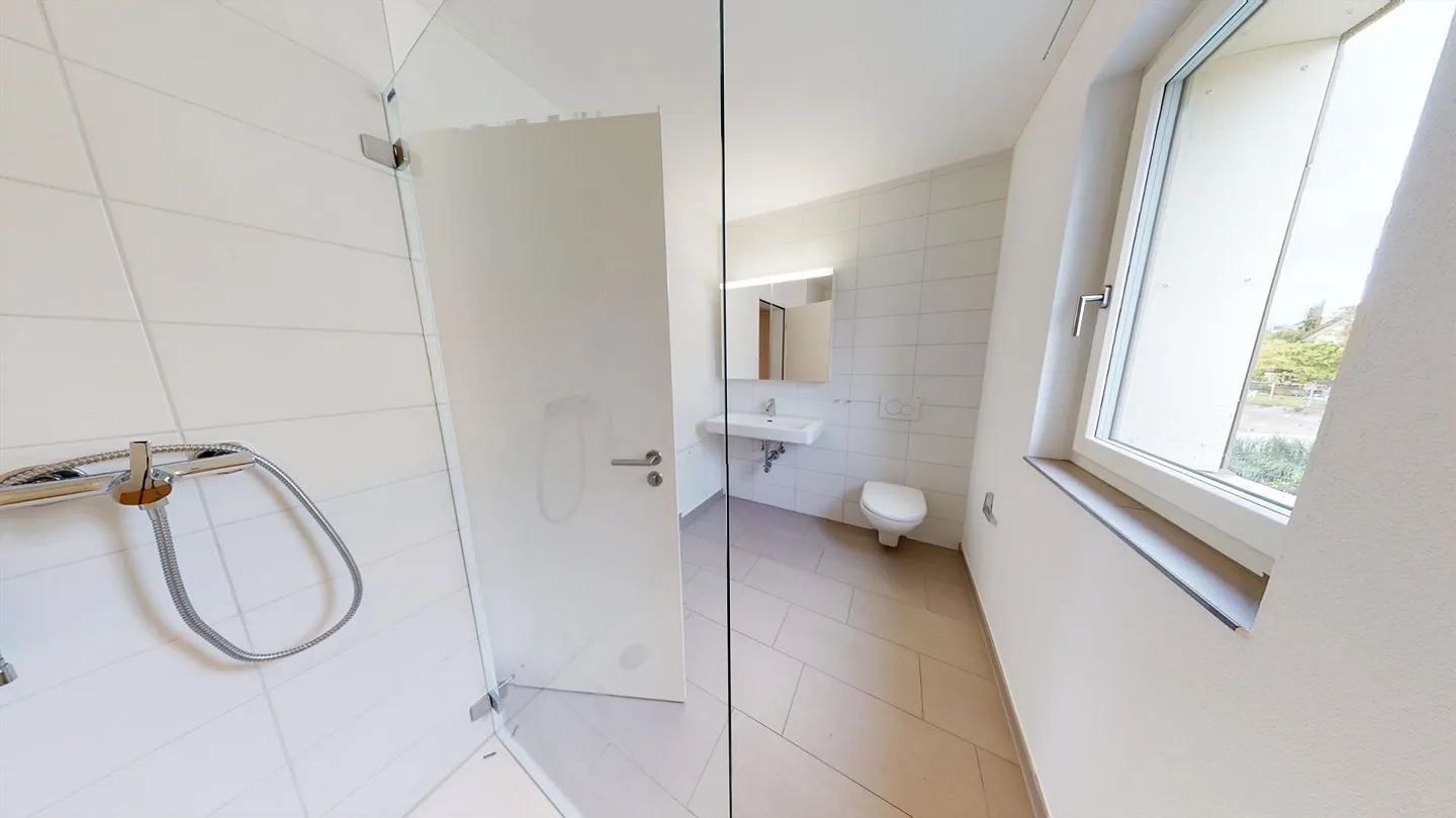 Geräumige Wohnung mit grossem Balkon - Foto 8 von 11