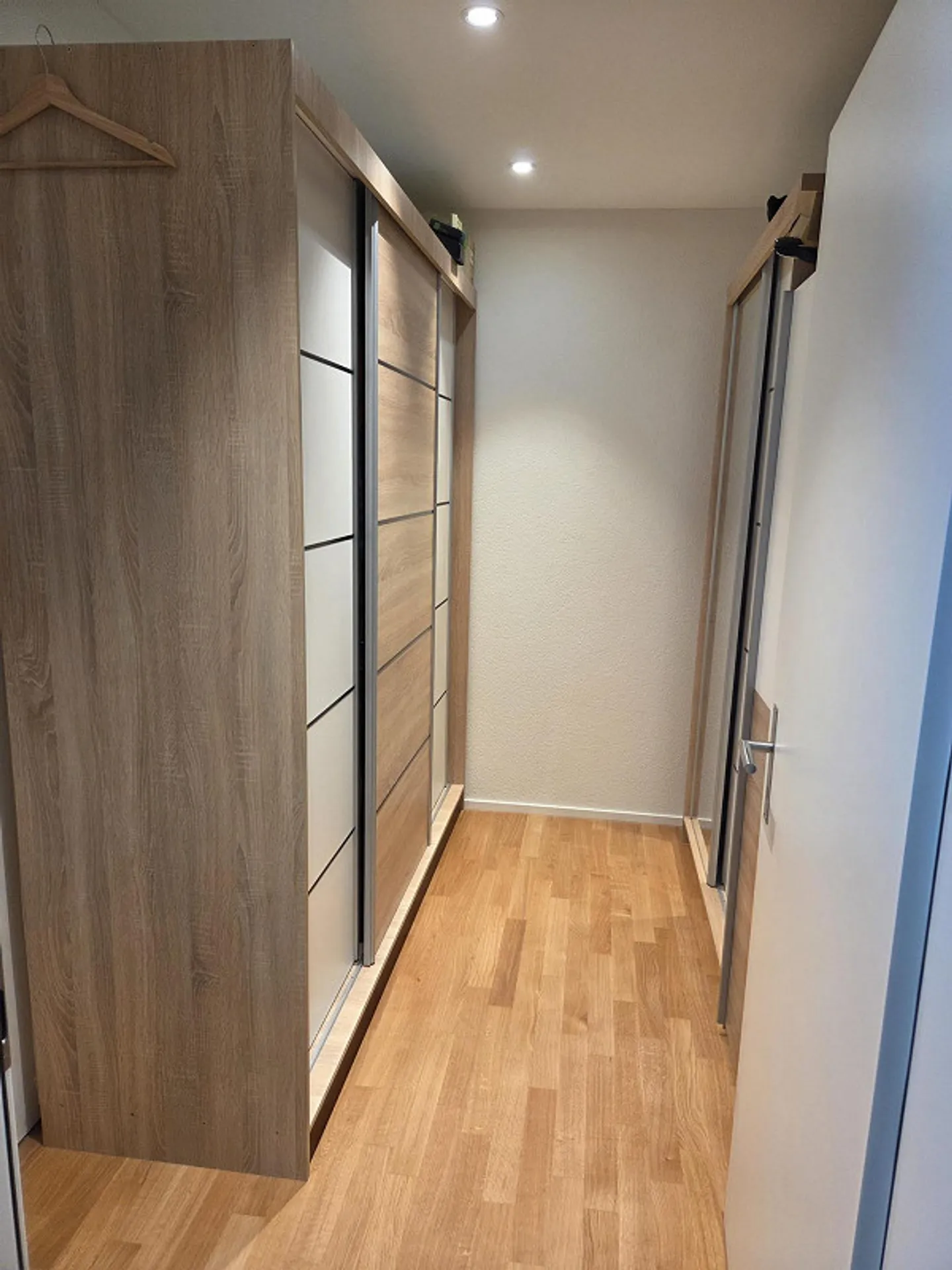 Femme - Photo 6 sur 15