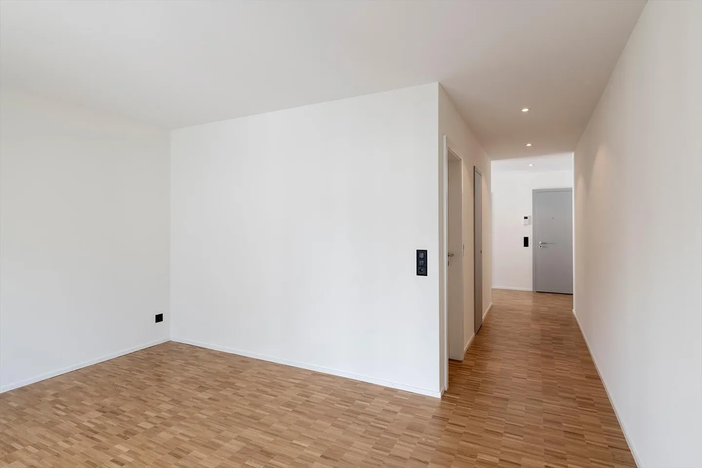 2.5 Room Apartment - Photo 4 of 6