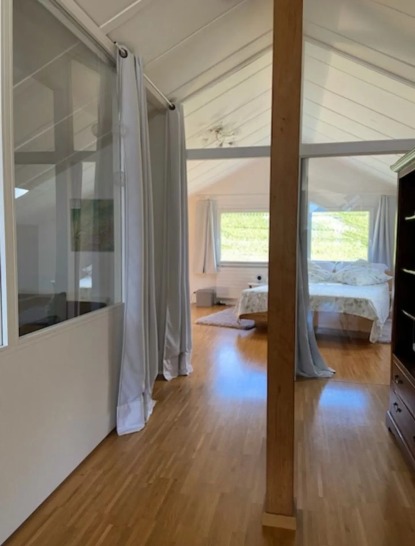 Stunning Loft with Lake View - Photo 10 of 13