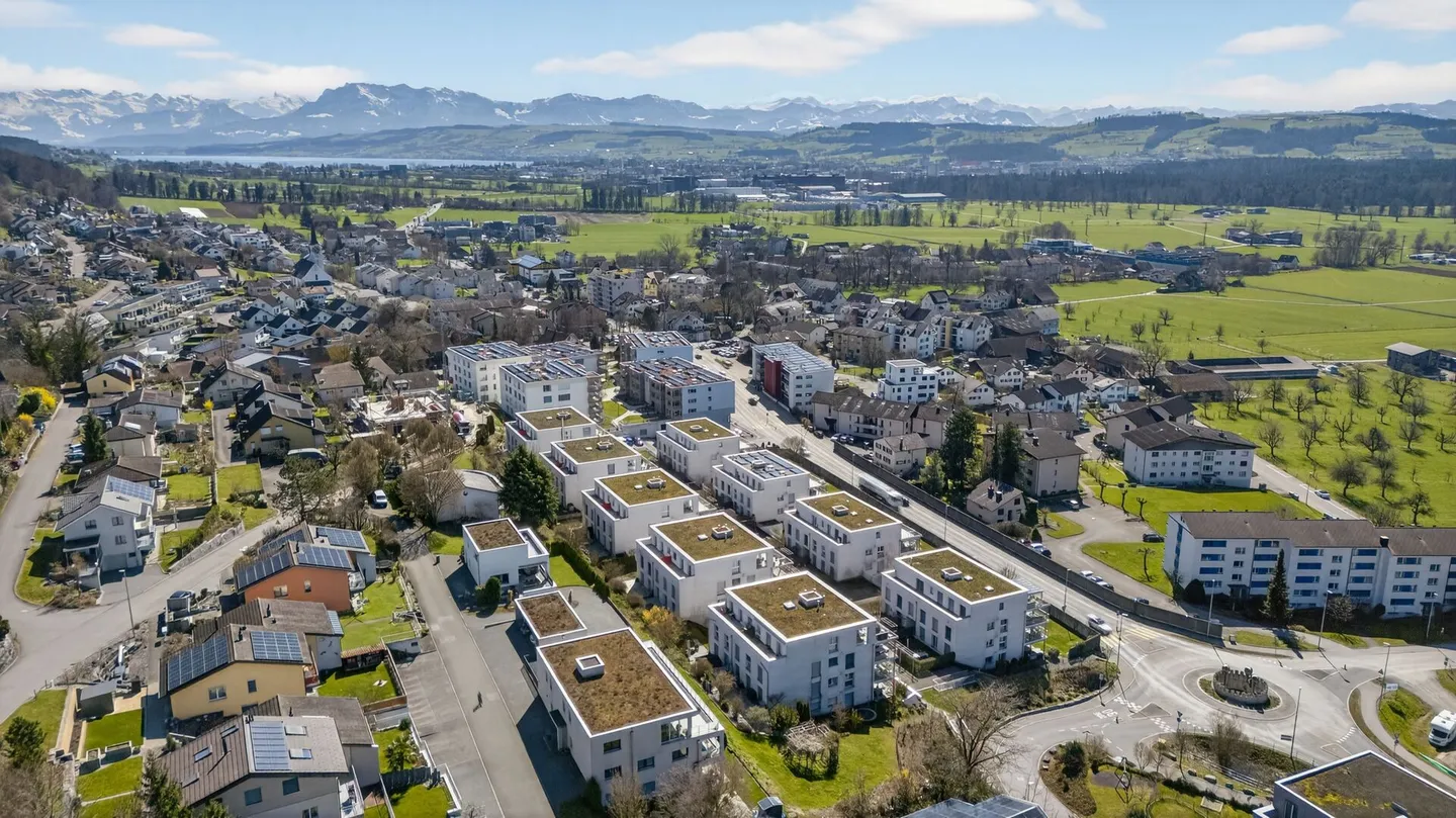 Ihr neues Zuhause mit Aussicht: Grosszügige 4.5-Zimmerwohnung mit Panorama - Photo 18 sur 18