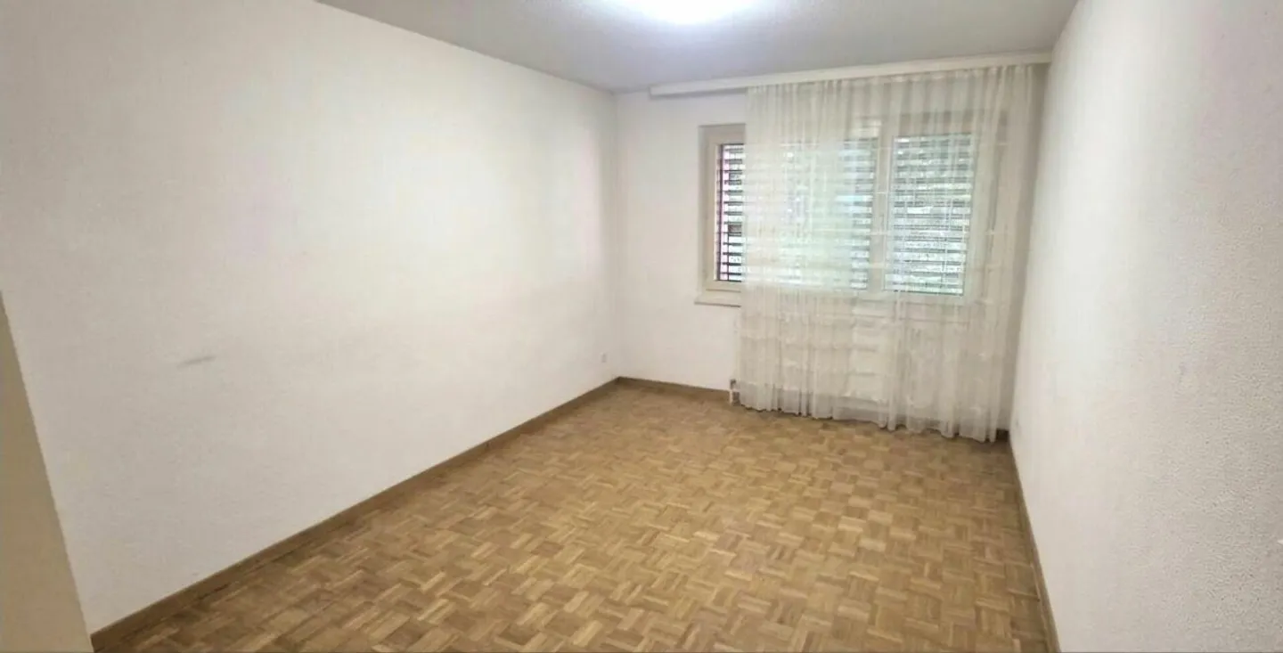 Geräumige Wohnung in ruhiger Lage - Foto 8 von 9
