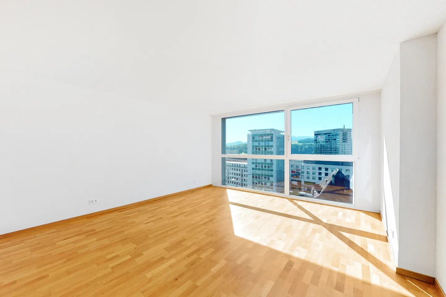 Magnifico duplex a Friburgo vicino alla stazione - Foto 4 di 11