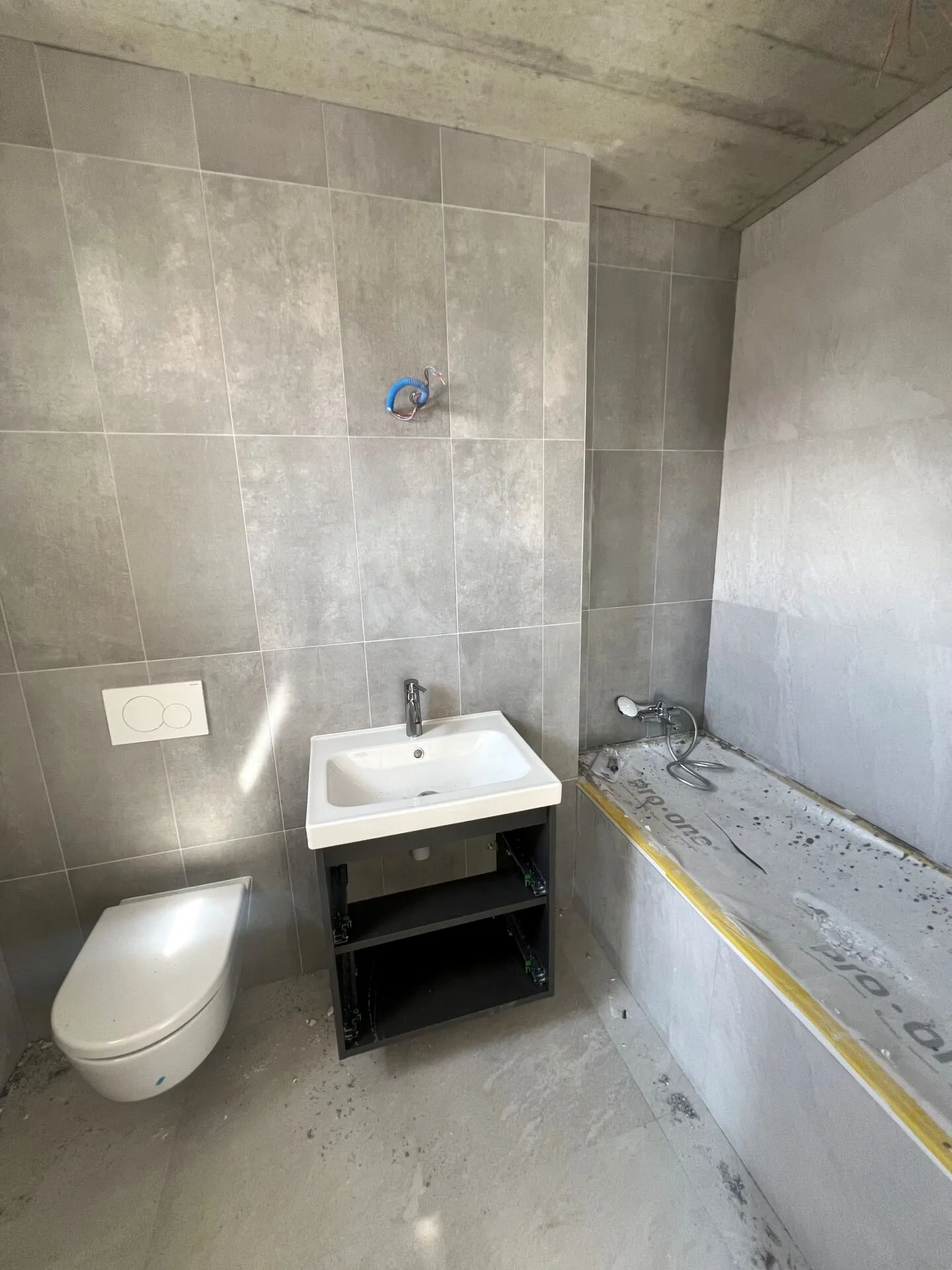 Attico con terrazza panoramica e 2 suite in nuova costruzione - Foto 5 di 6