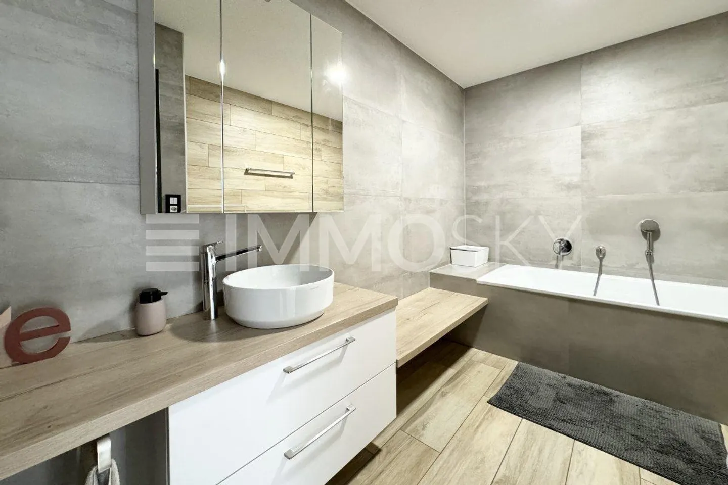 Villa contemporanea a Loveresse - Foto 4 di 5