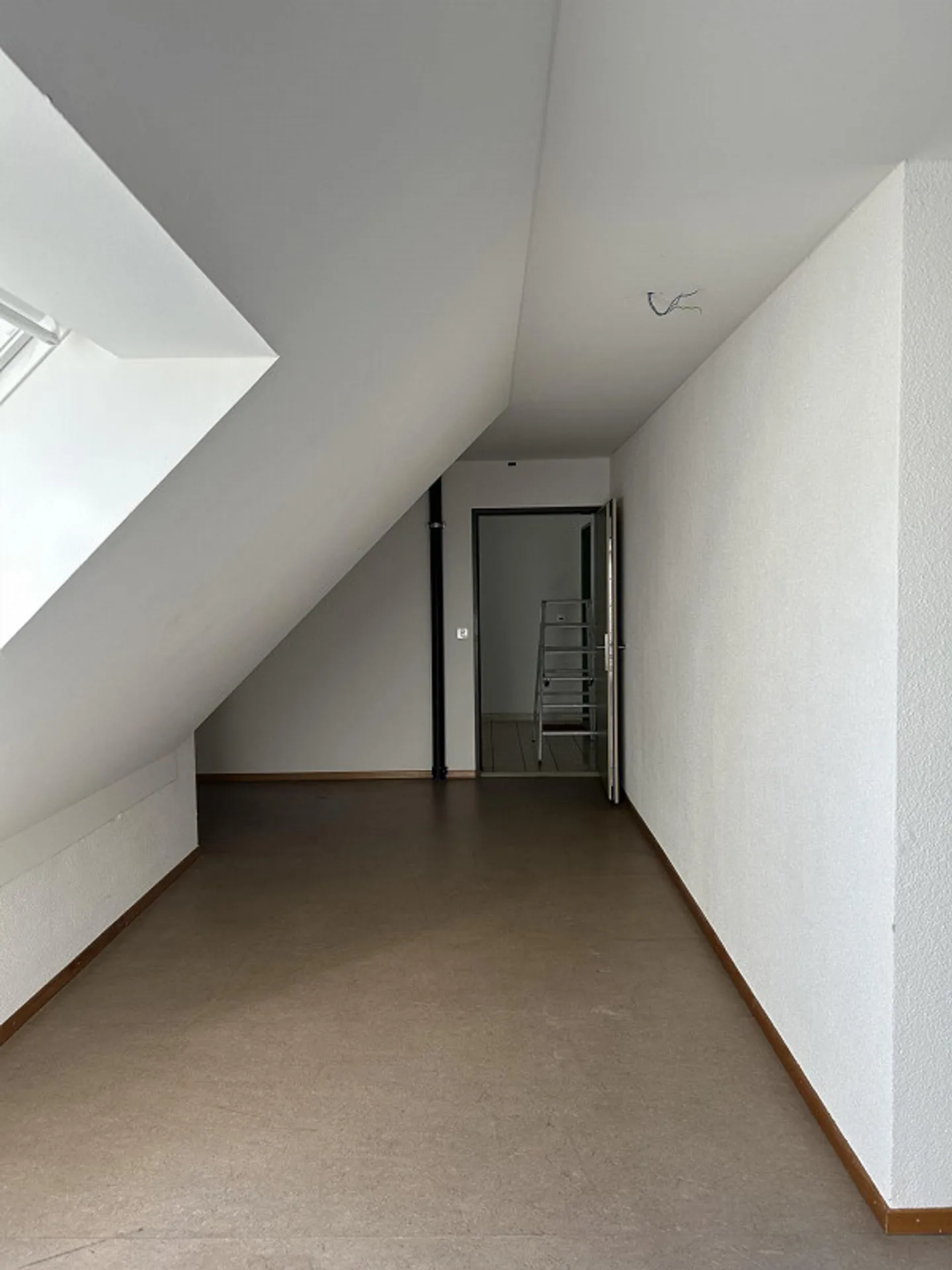 Plenty of Space for Creativity - Craft Room for Rent! - Photo 2 of 4