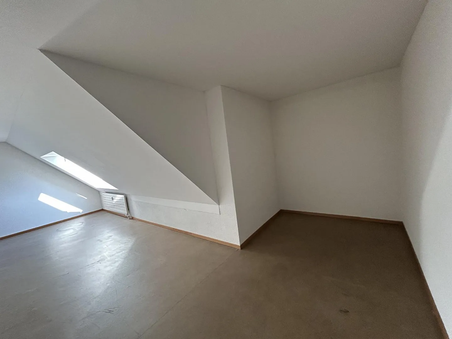 Plenty of Space for Creativity - Craft Room for Rent! - Photo 3 of 4