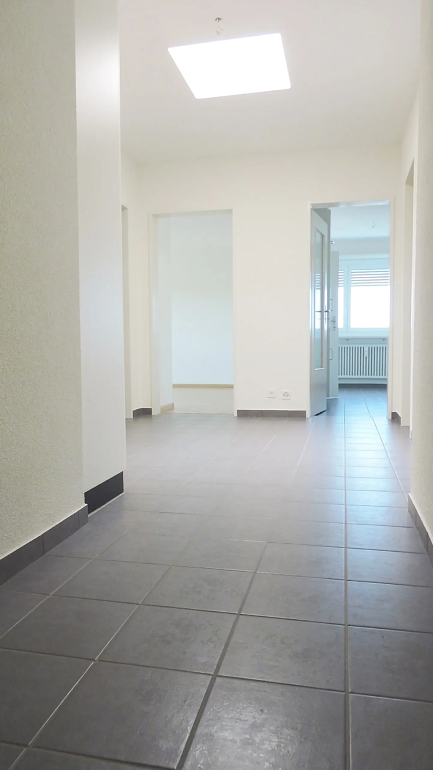 Helle 3,5-Zimmerwohnung - Foto 2 von 6