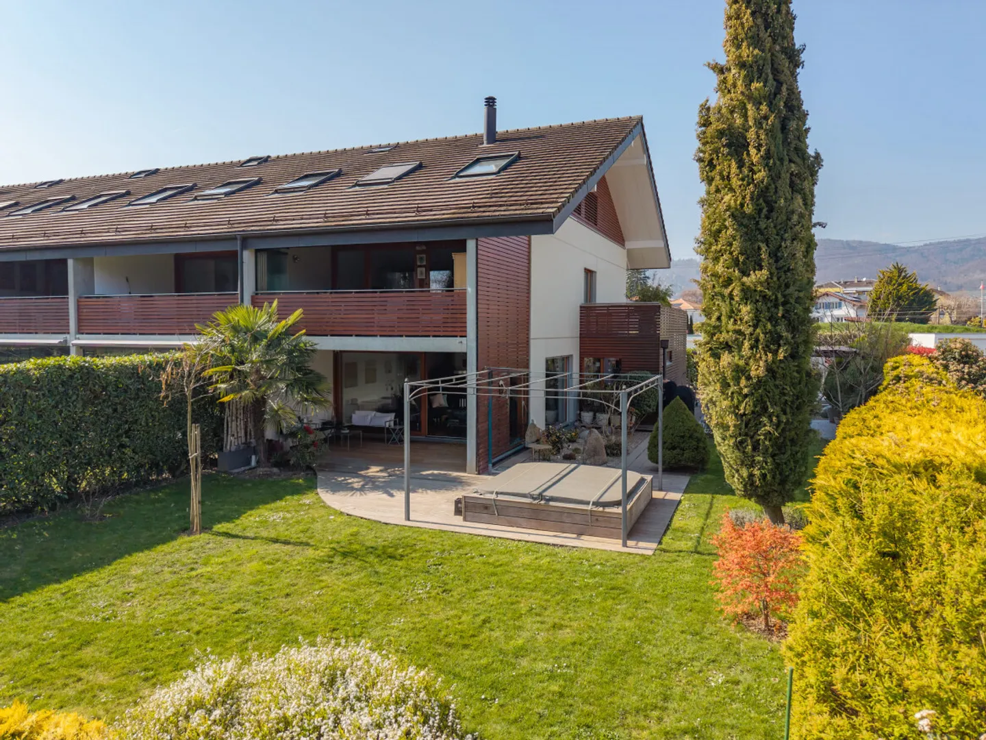 A privileged location in the heart of La Côte - Photo 2 of 9