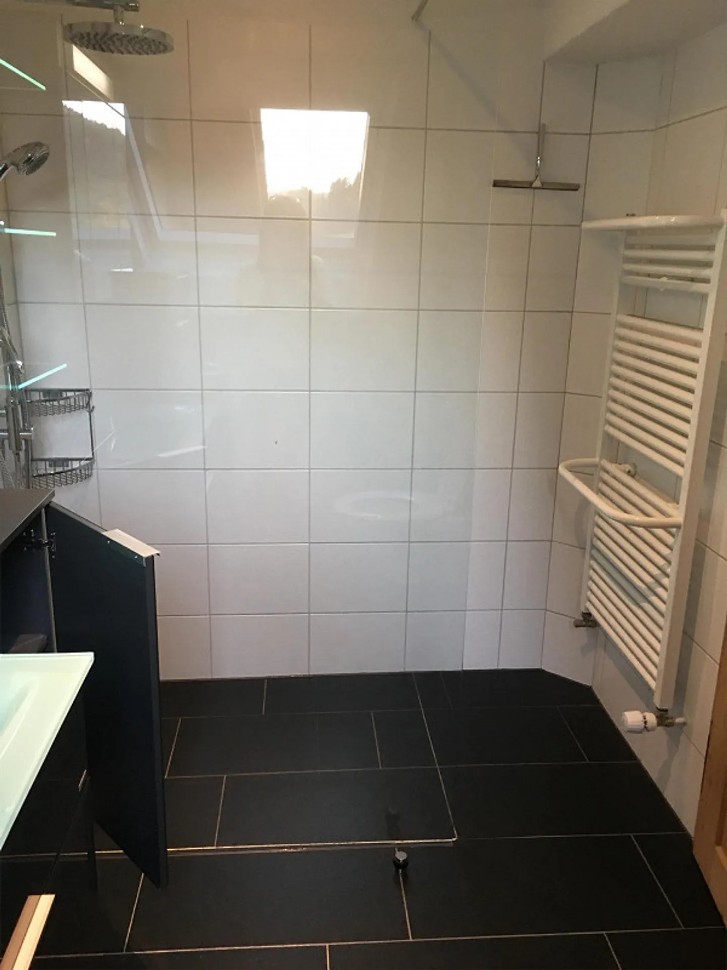 Charming House 3.5 Rooms with Garden - Photo 15 of 27