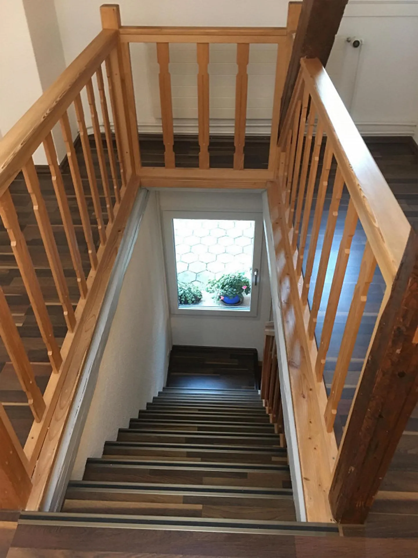 Charming House 3.5 Rooms with Garden - Photo 17 of 27