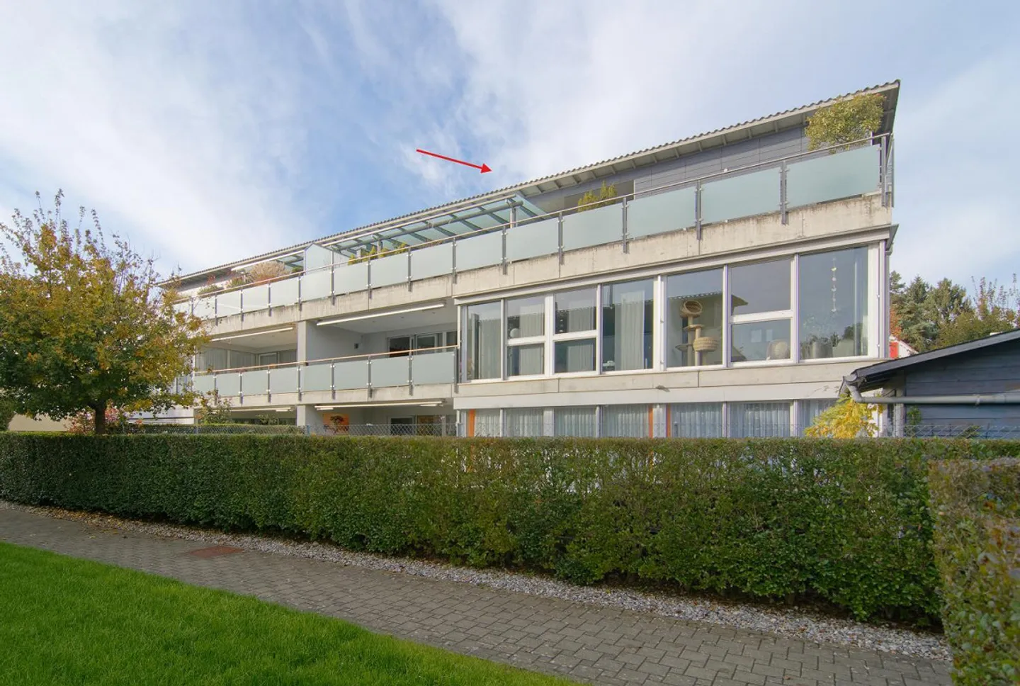 Appartement en attique de 3,5 pièces avec environ 60 m² de terrasse - Photo 1 sur 7