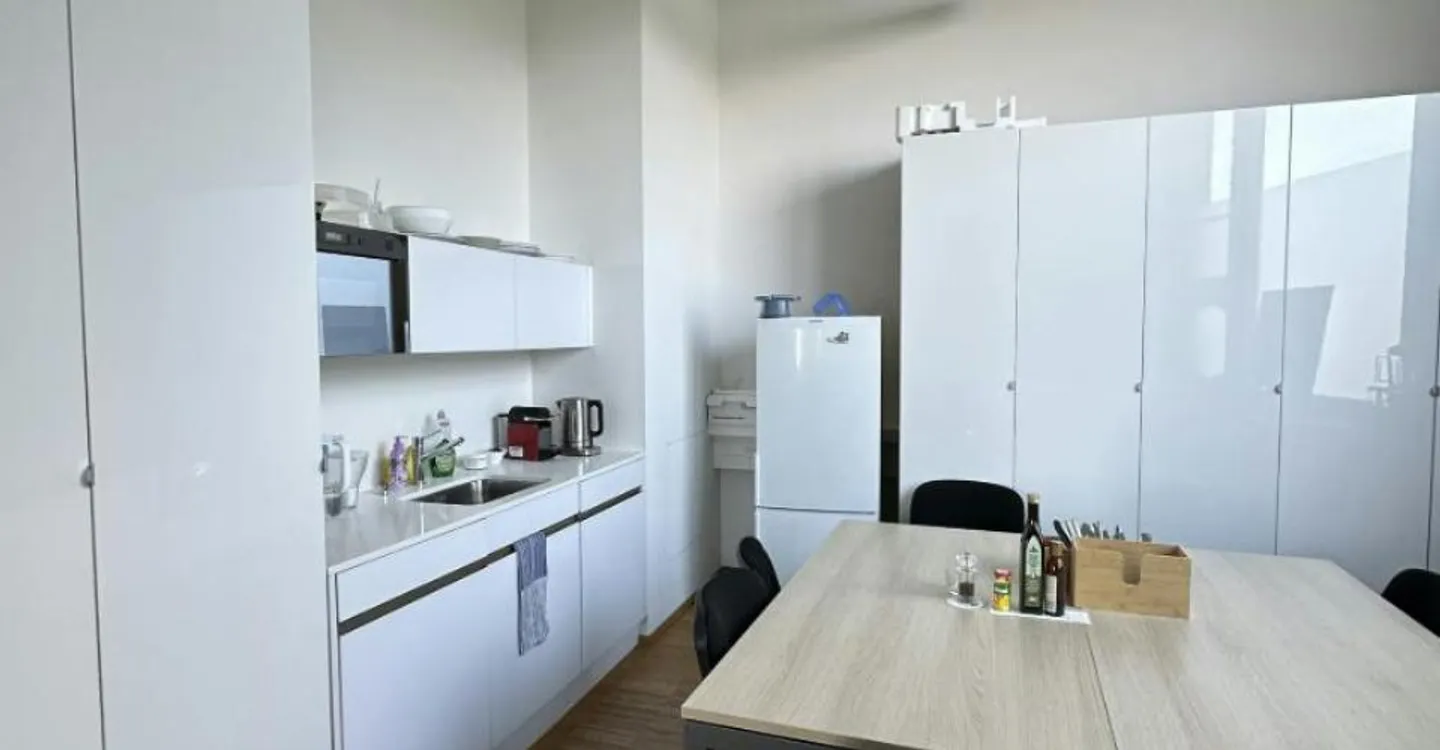 Charmantes Büro mit Seeblick - Foto 11 von 12