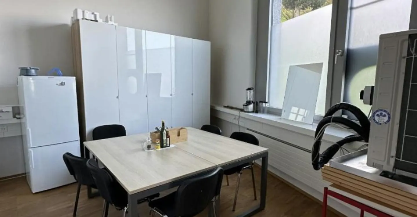 Charmantes Büro mit Seeblick - Foto 12 von 12