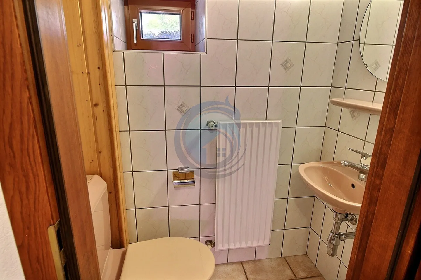 Charming 3.5 Room Apartment with Character - Photo 7 of 10
