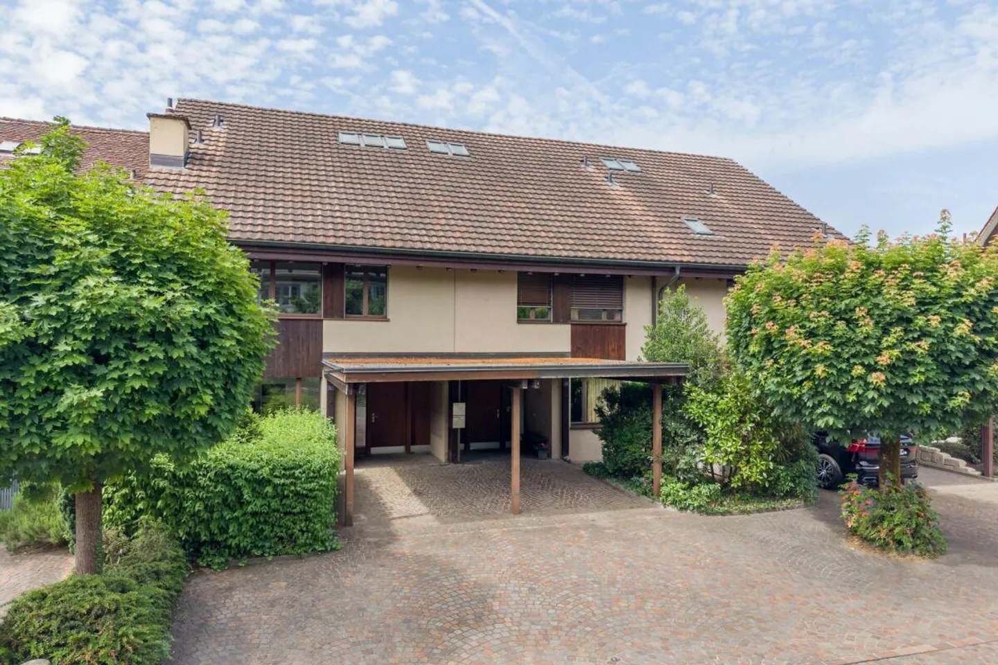 Maison de ville spacieuse de 6,5 pièces au cœur de Wettingen - Photo 1 sur 22