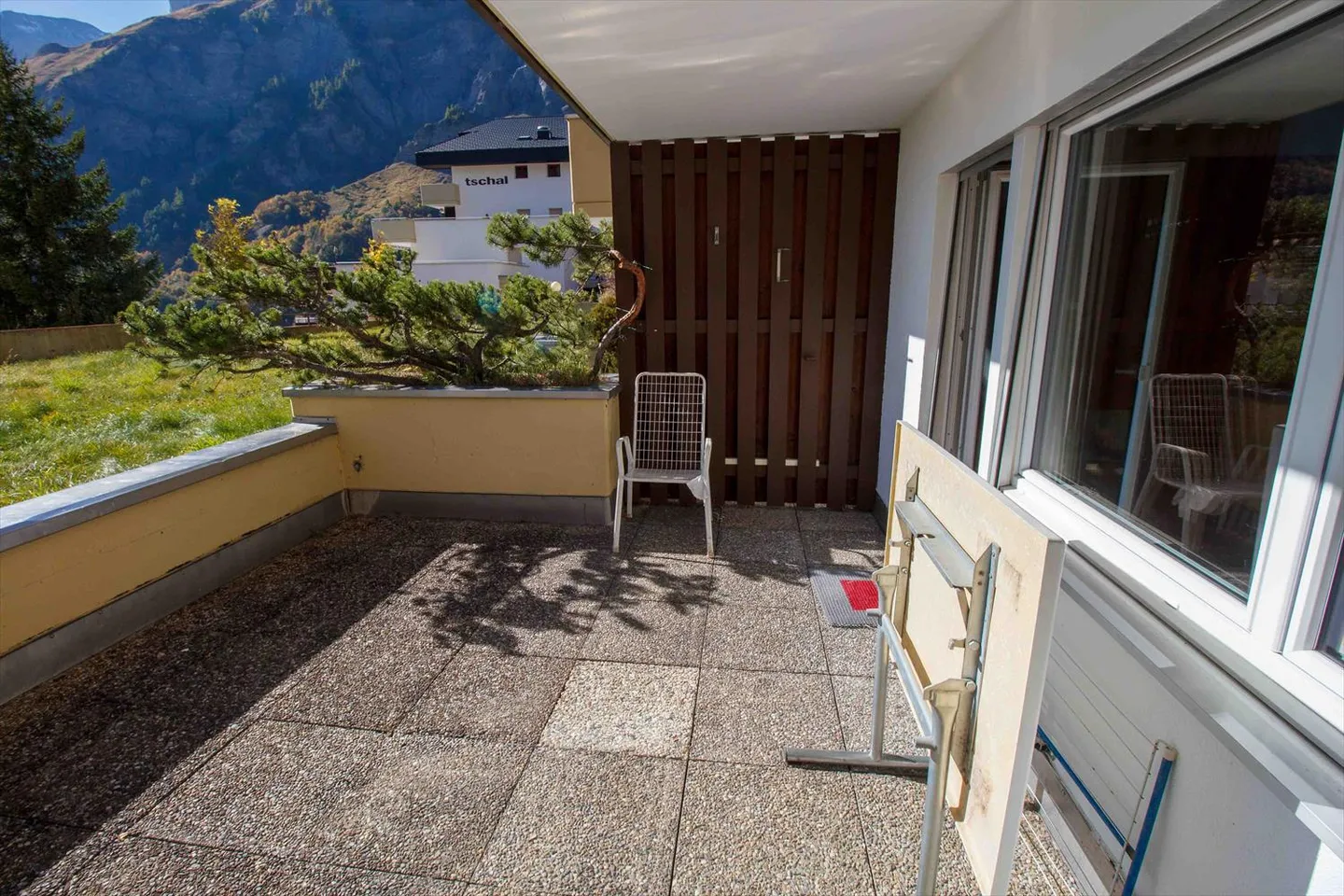 APPARTAMENTO CASA 1.5-05, monolocale arredato soleggiato con grande terrazza - Foto 8 di 10