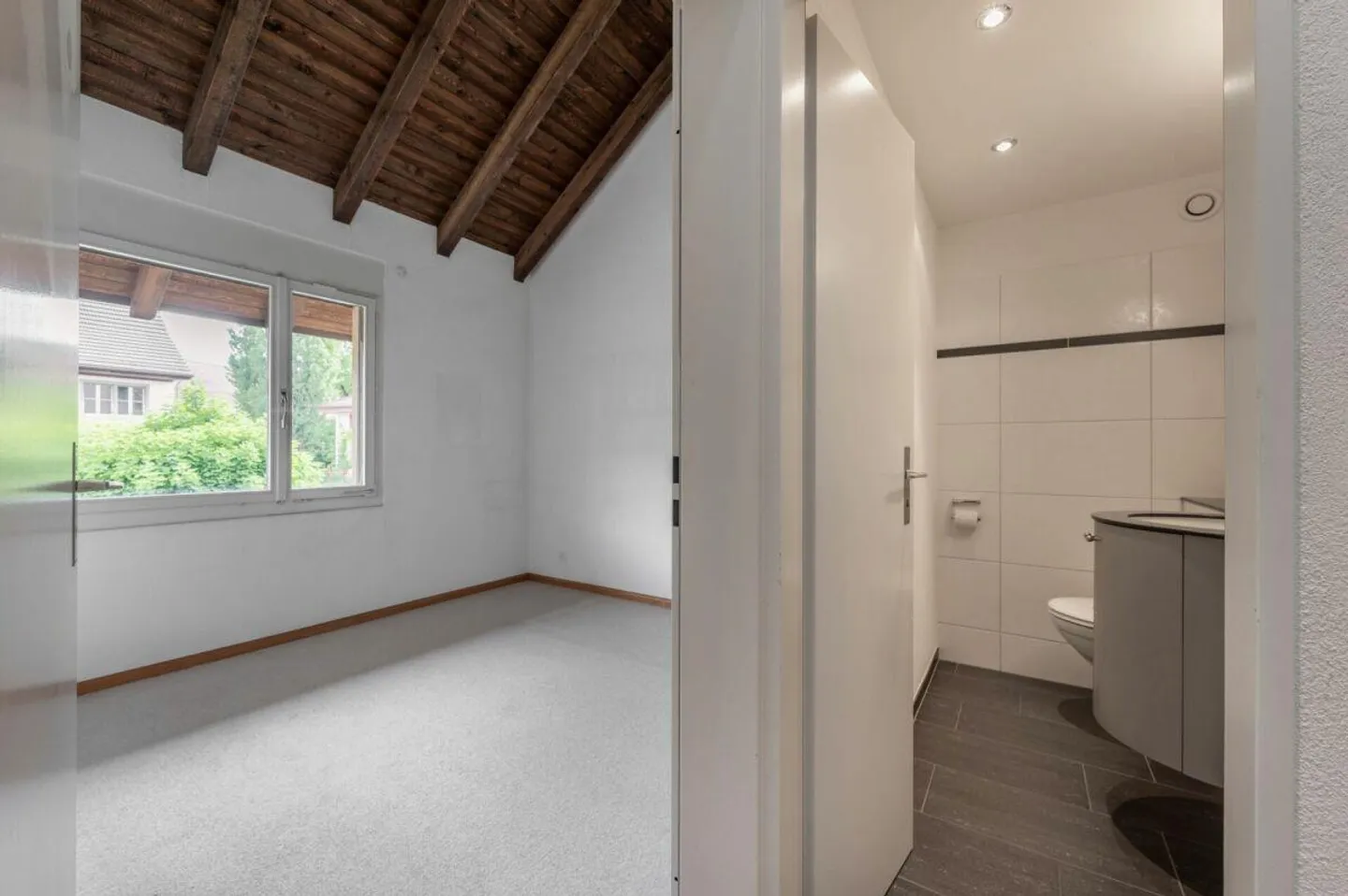 Maison de ville spacieuse de 6,5 pièces au cœur de Wettingen - Photo 11 sur 22