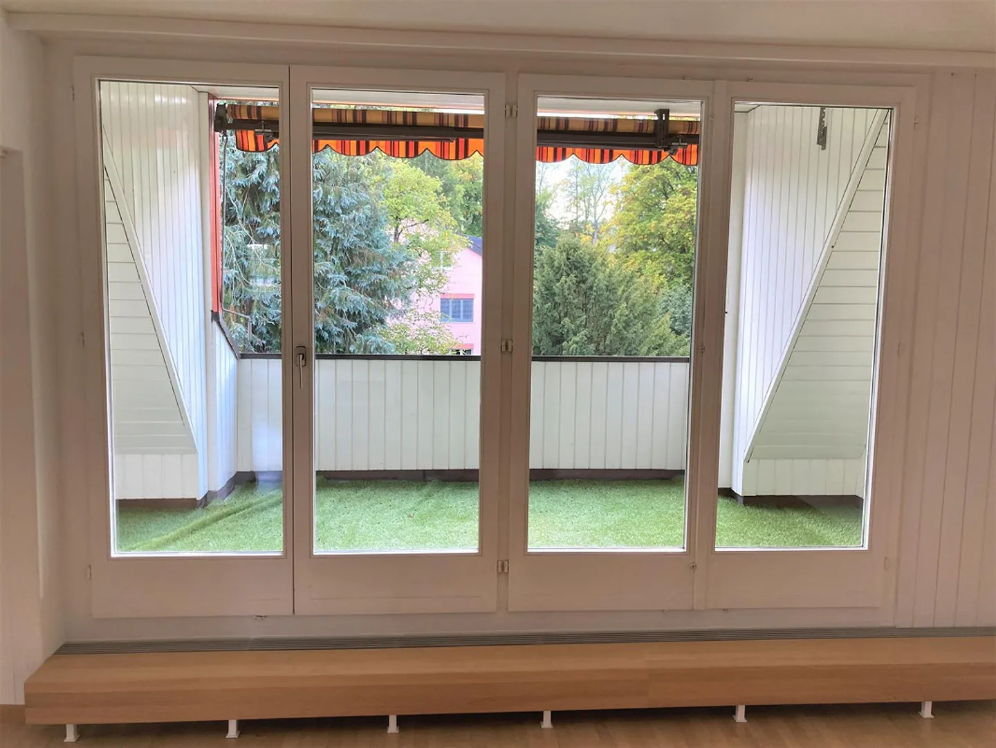 GROSSZÜGIGE 5.5 MAISONETTE-WOHNUNG AN BESTER WOHNLAGE AM ROSENBERG - Foto 7 von 22
