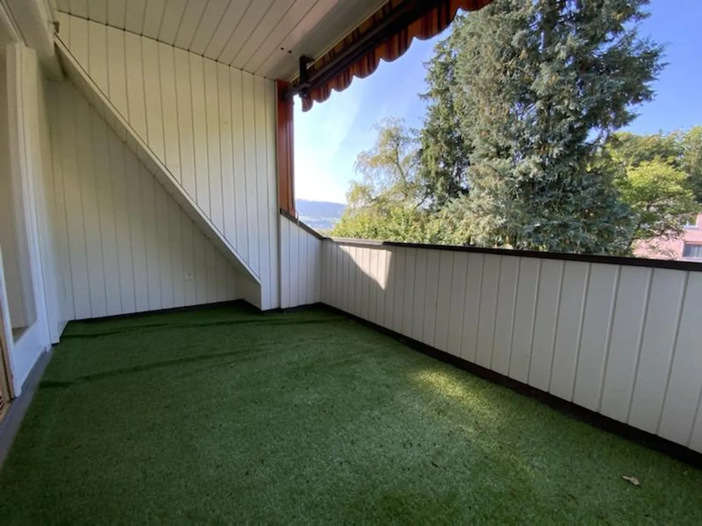 GROSSZÜGIGE 5.5 MAISONETTE-WOHNUNG AN BESTER WOHNLAGE AM ROSENBERG - Foto 6 von 22