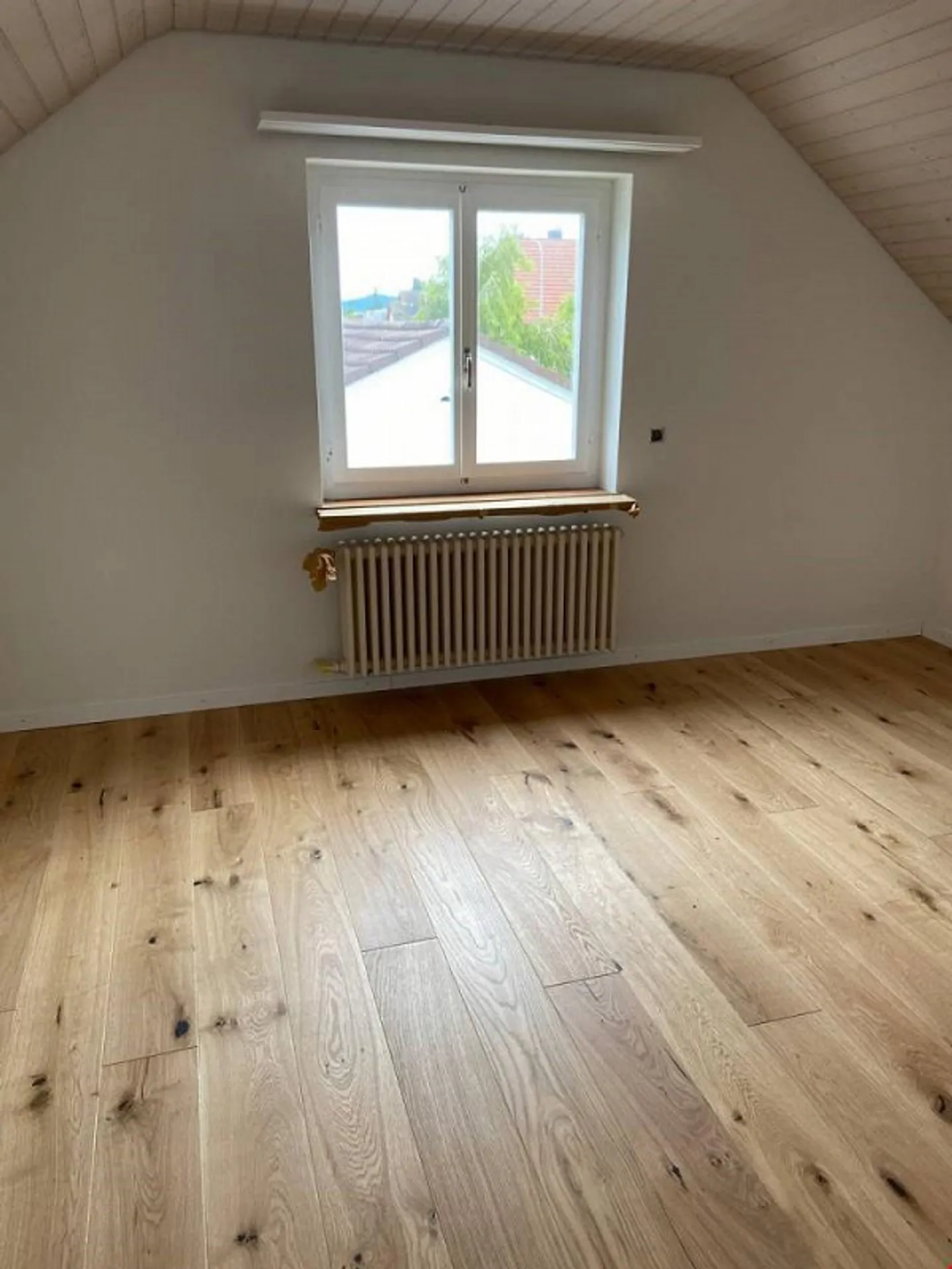 Charming 5.5-room house with modern amenities/dream garden - Photo 9 of 9