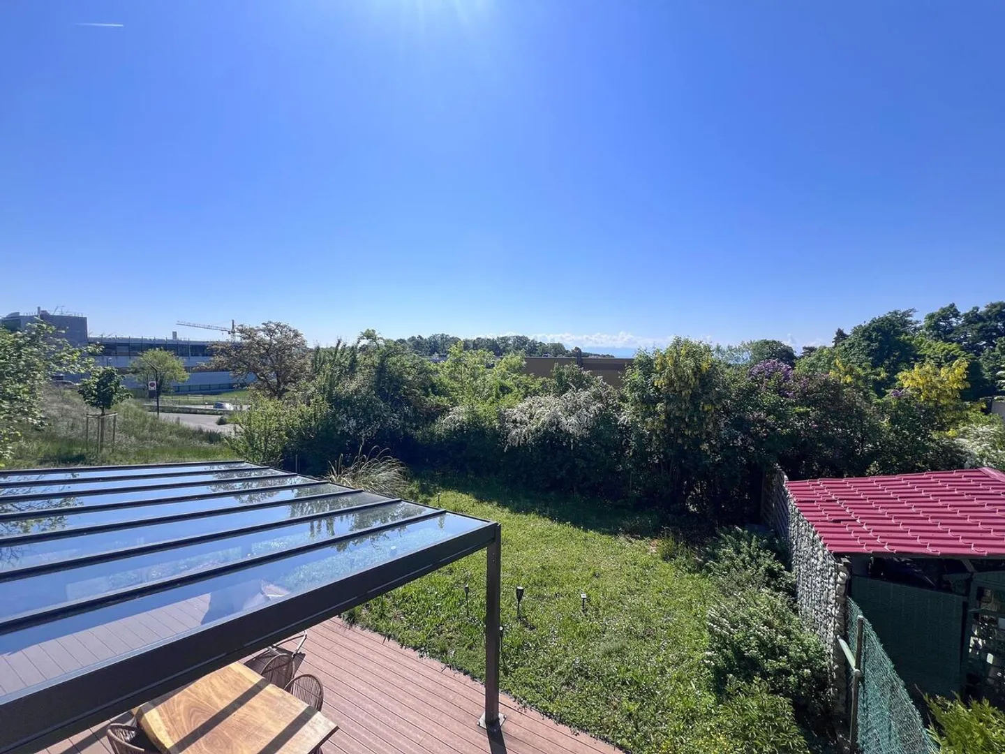 Maison jumelle sur les hauts de Neuchâtel - Photo 7 sur 8