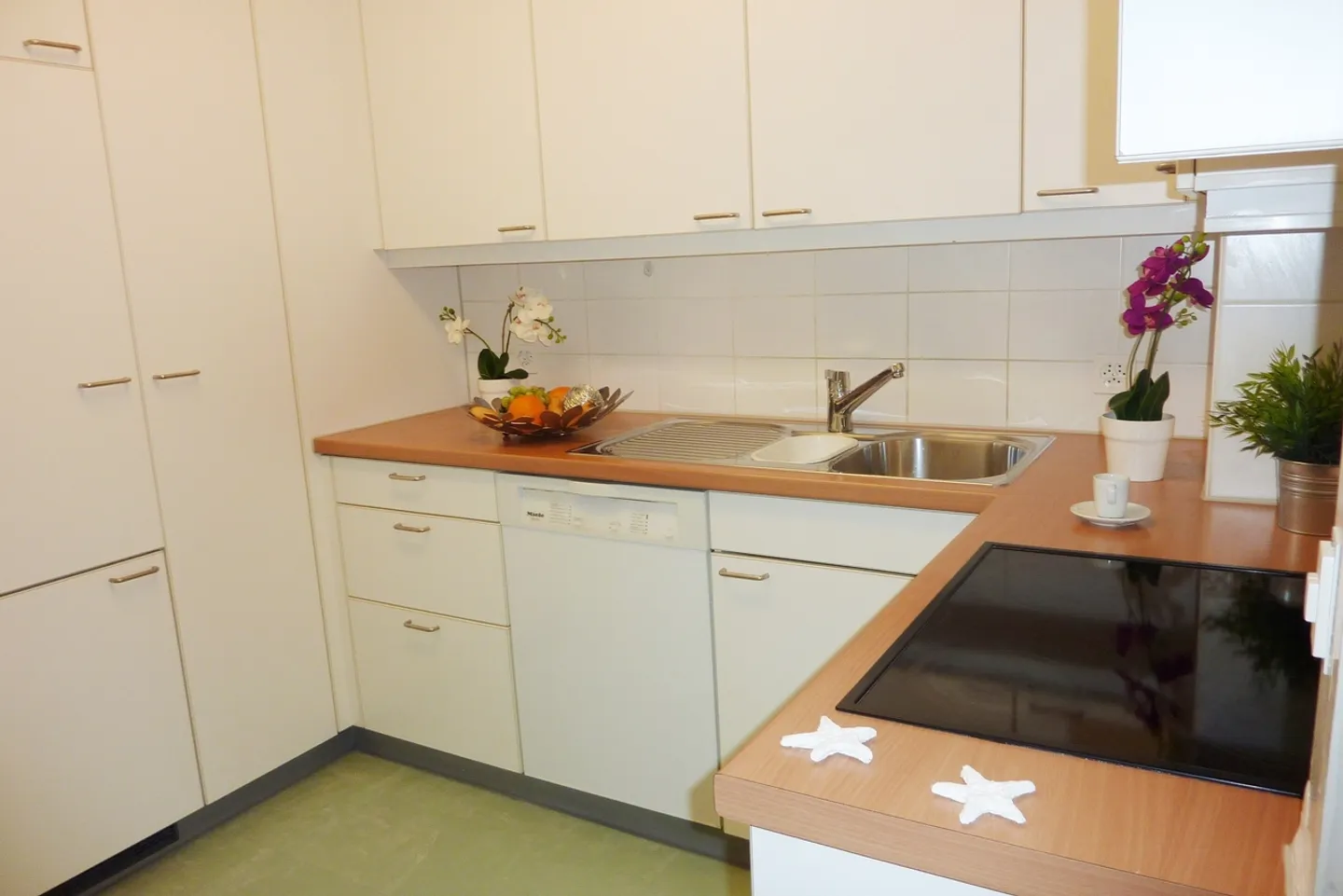 Geräumige Wohnung im Grünen - Foto 2 von 4