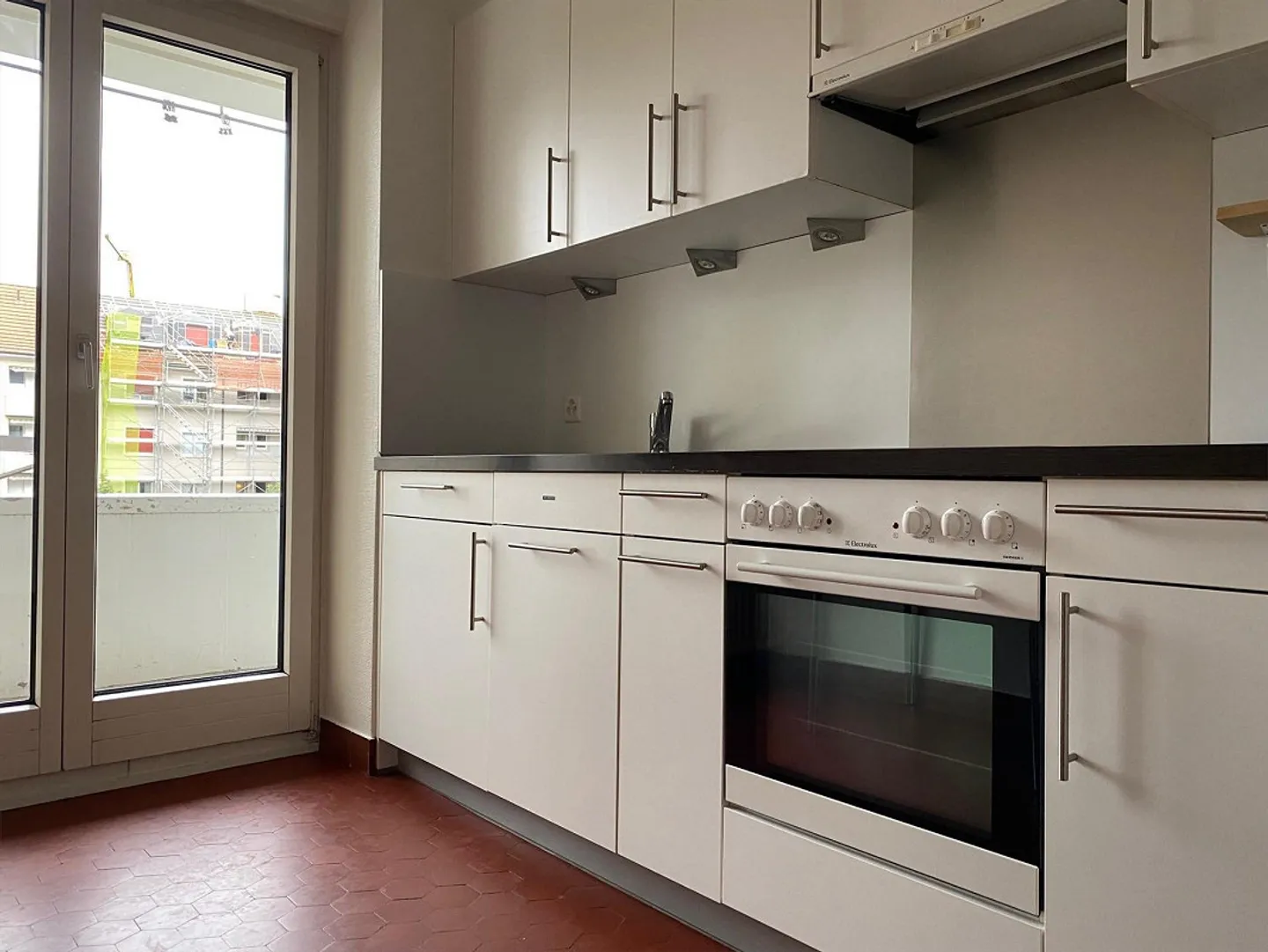 Appartement lumineux près de la promenade du Rhin - Photo 4 sur 6