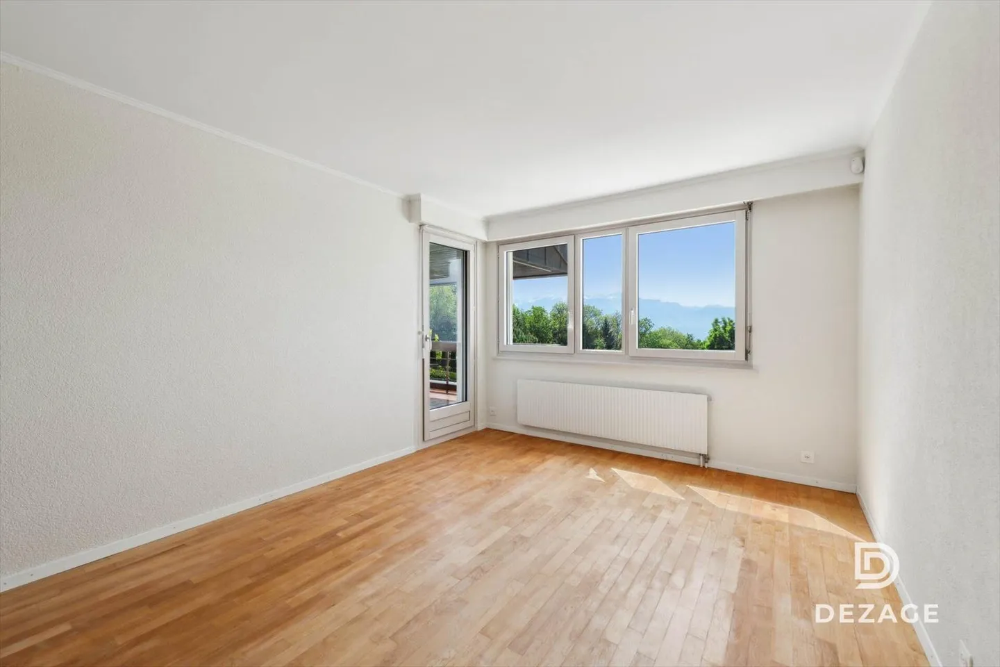 Appartamento spazioso in un ambiente verde con vista lago impareggiabile e grande balcone! - Foto 10 di 13
