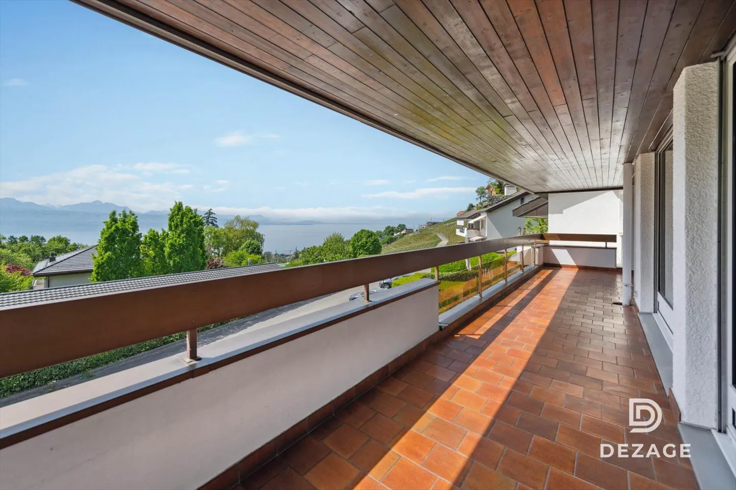 Appartamento spazioso in un ambiente verde con vista lago impareggiabile e grande balcone! - Foto 13 di 13