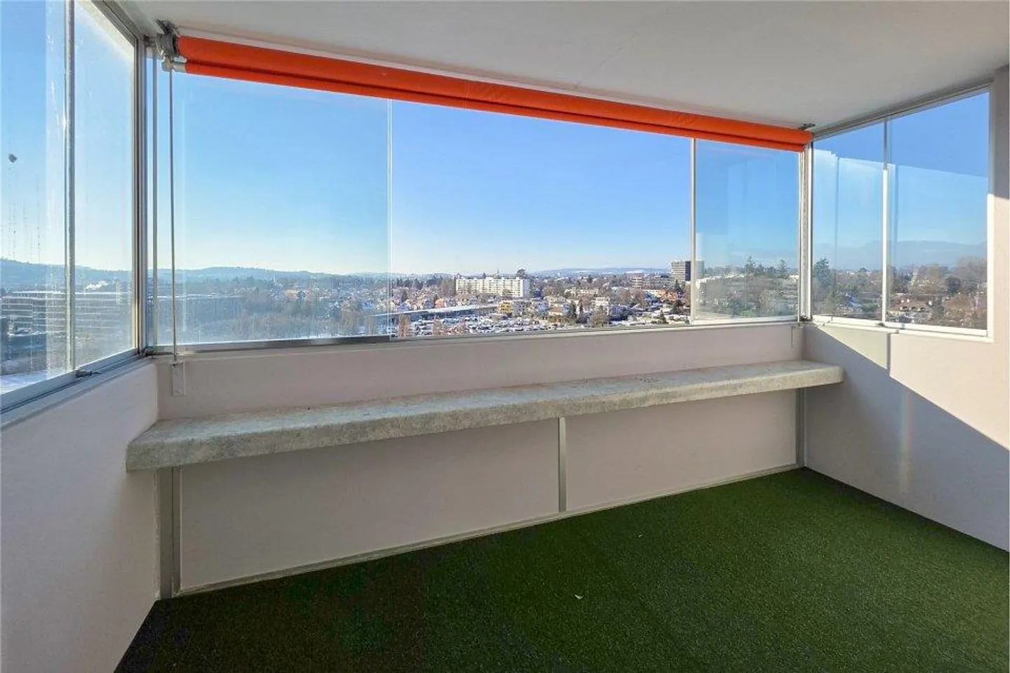 Above the rooftops of Bern - Space for your living ideas. - Photo 2 of 13