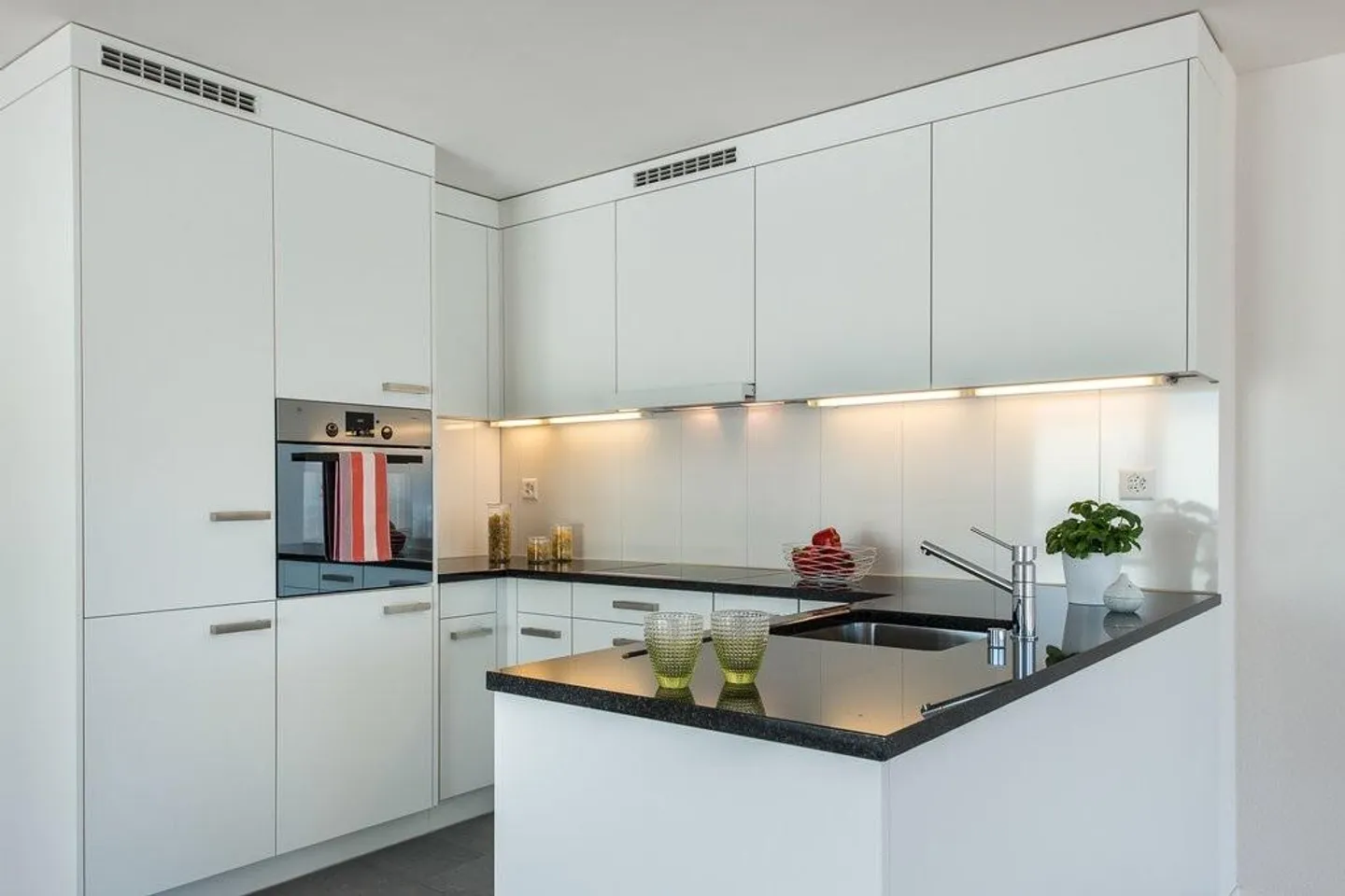 Appartamento moderno con vista sul verde - Foto 3 di 7