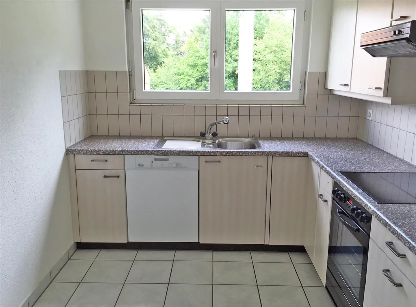 5.5 Room Apartment - Photo 6 of 7