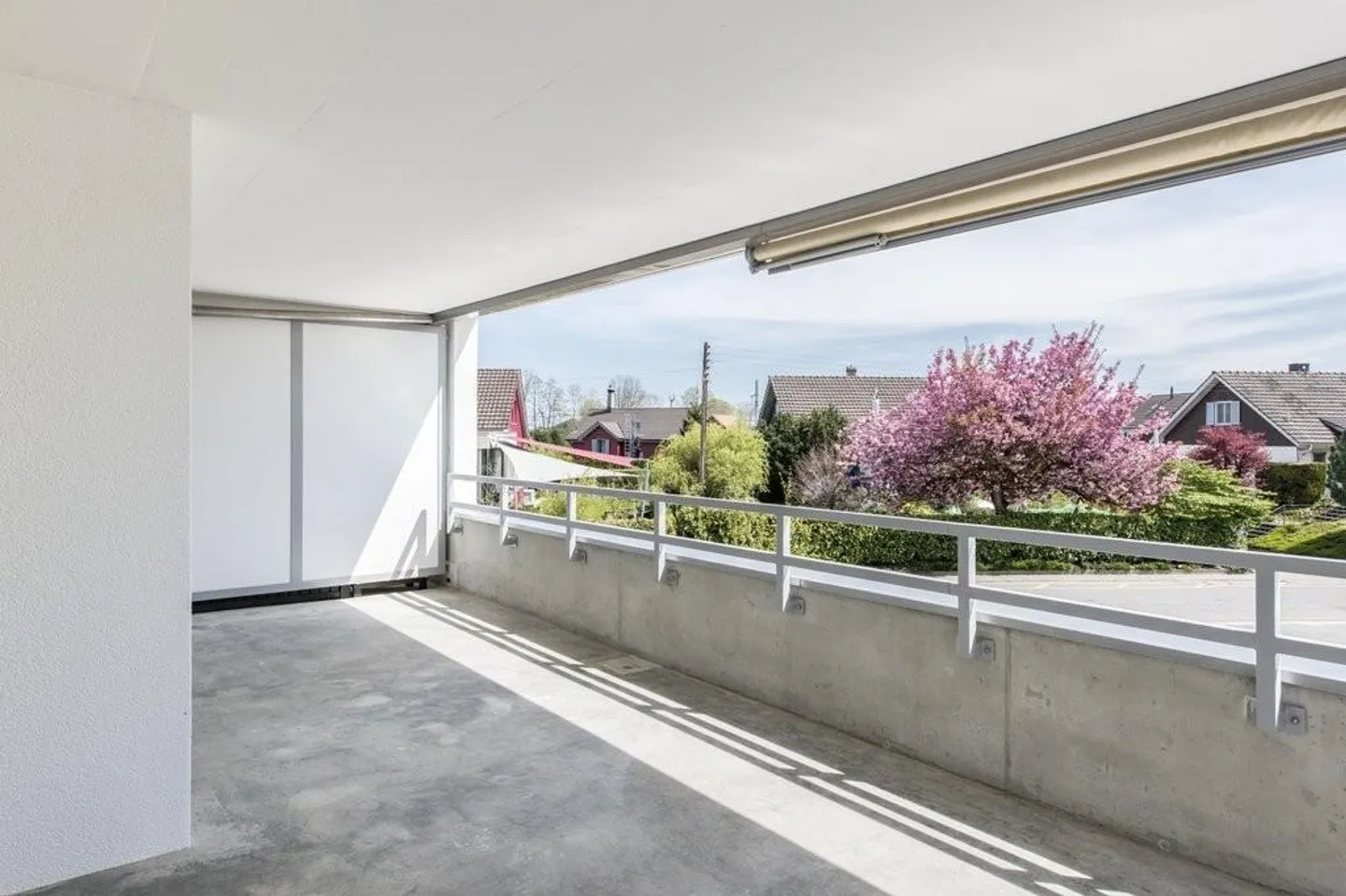 Appartamento moderno con vista sul verde - Foto 5 di 7