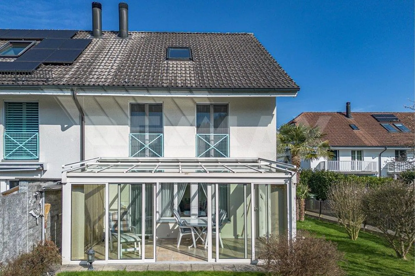 Maison jumelée de 4,5 pièces avec véranda - Photo 2 sur 13