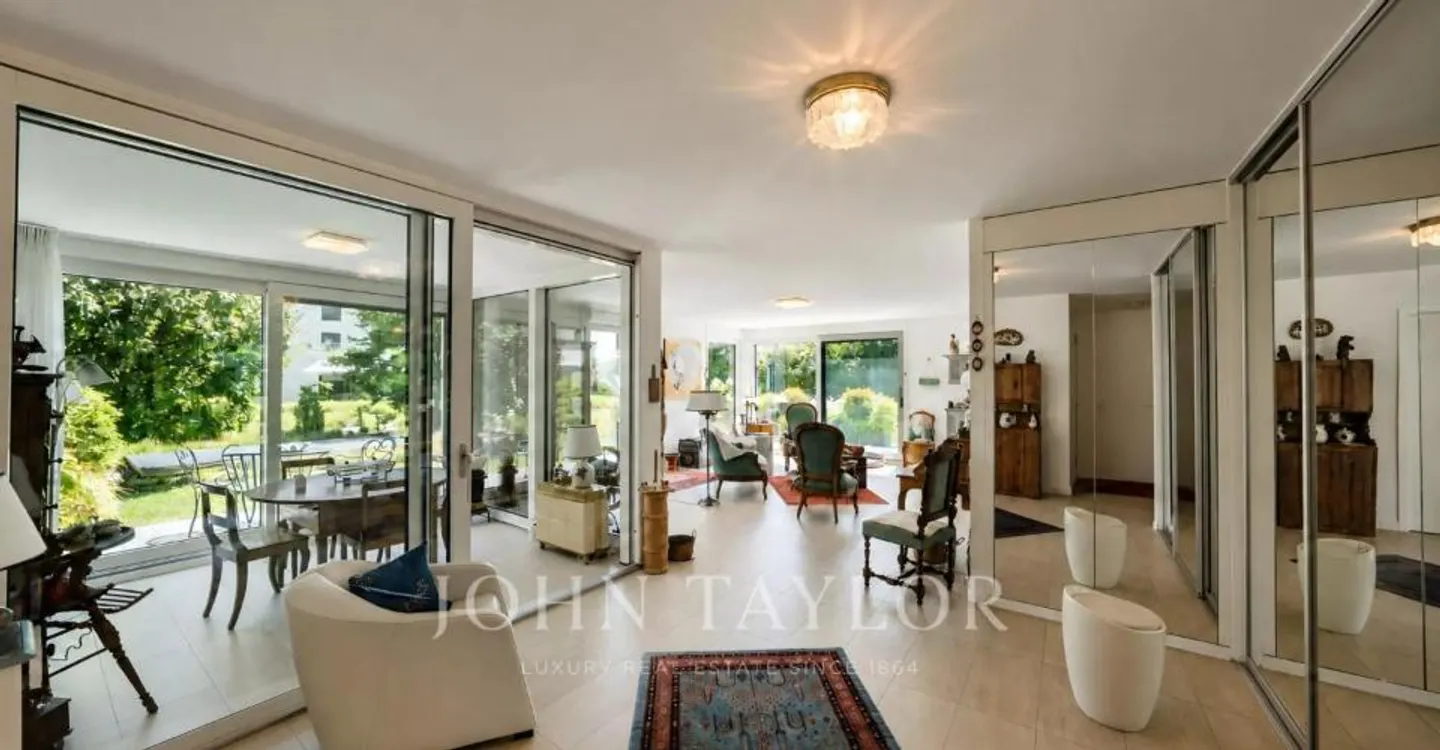 Magnifique souplex avec jardin dans une résidence moderne - Foto 4 di 12