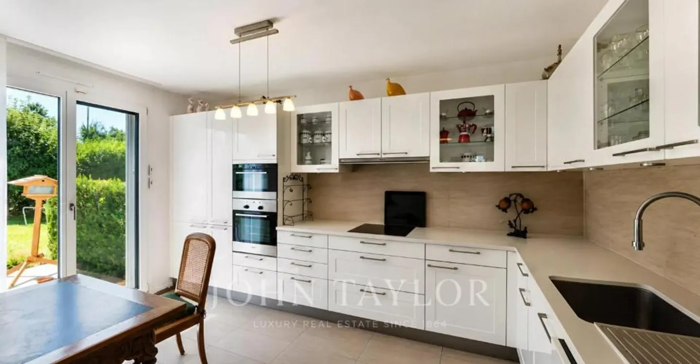 Magnifique souplex avec jardin dans une résidence moderne - Foto 6 di 12