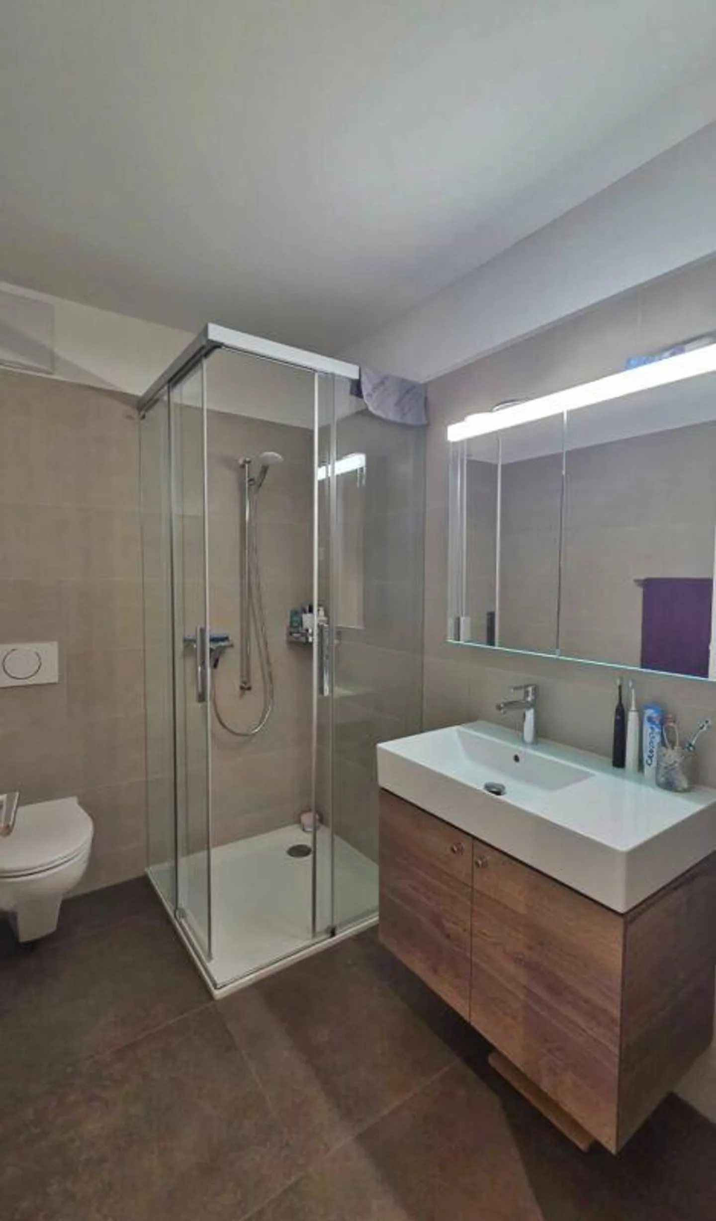 Questo bellissimo appartamento al piano terra è la tua nuova casa? - Foto 6 di 10