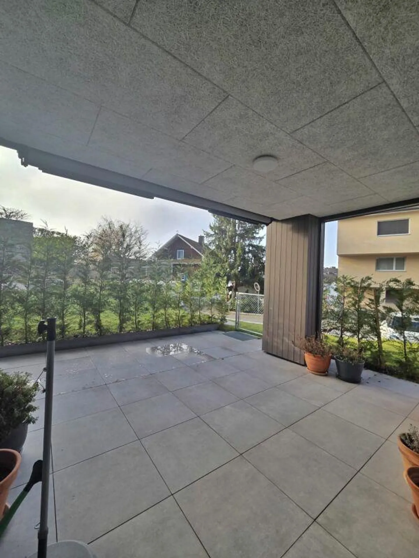 Questo bellissimo appartamento al piano terra è la tua nuova casa? - Foto 9 di 10