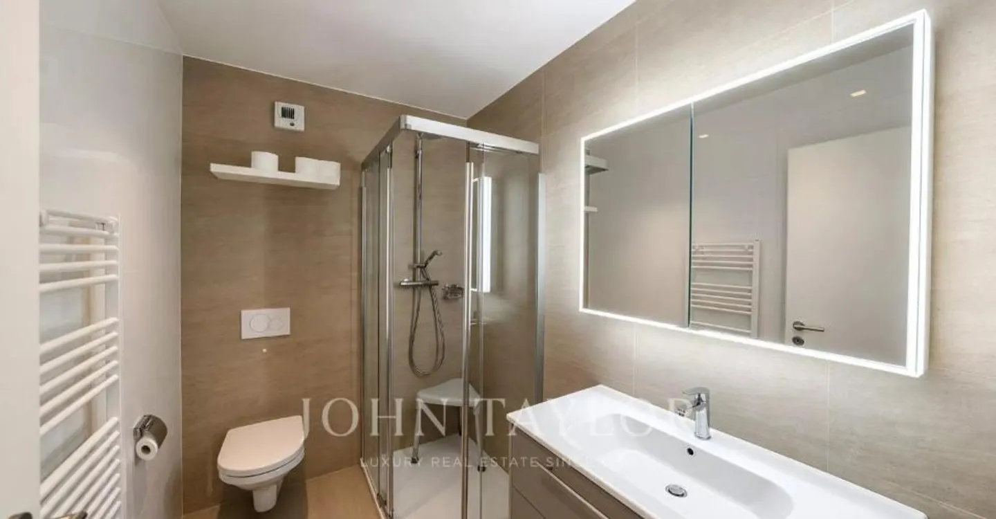 Magnifique souplex avec jardin dans une résidence moderne - Foto 10 di 12