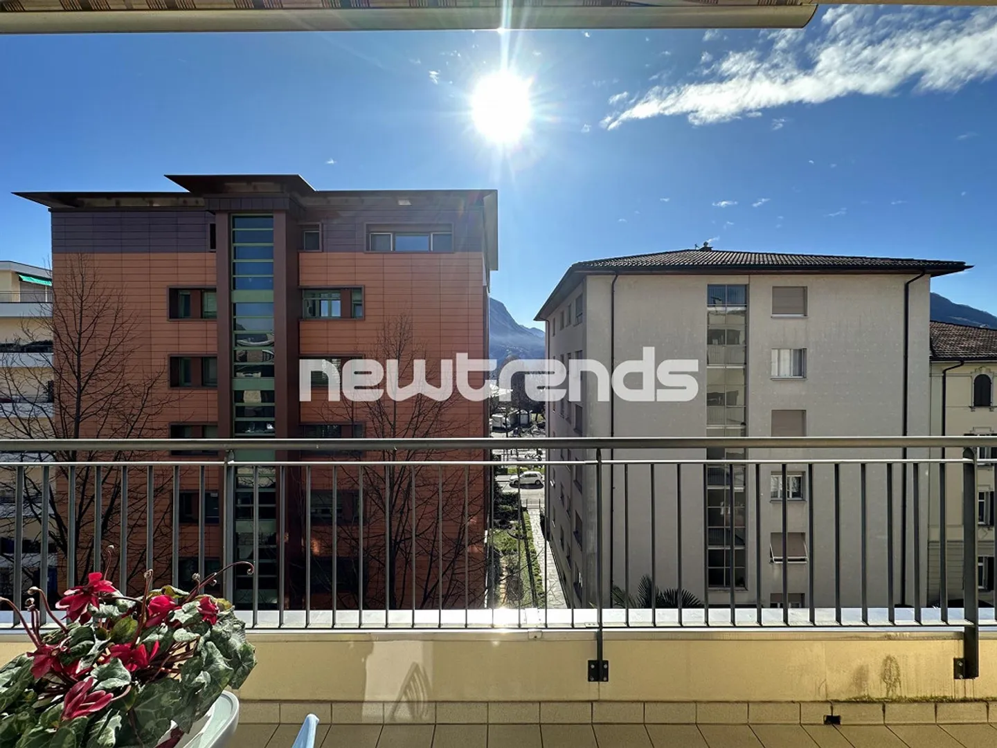 Appartement lumineux à Cassarate avec vue sur le lac - Photo 6 sur 12