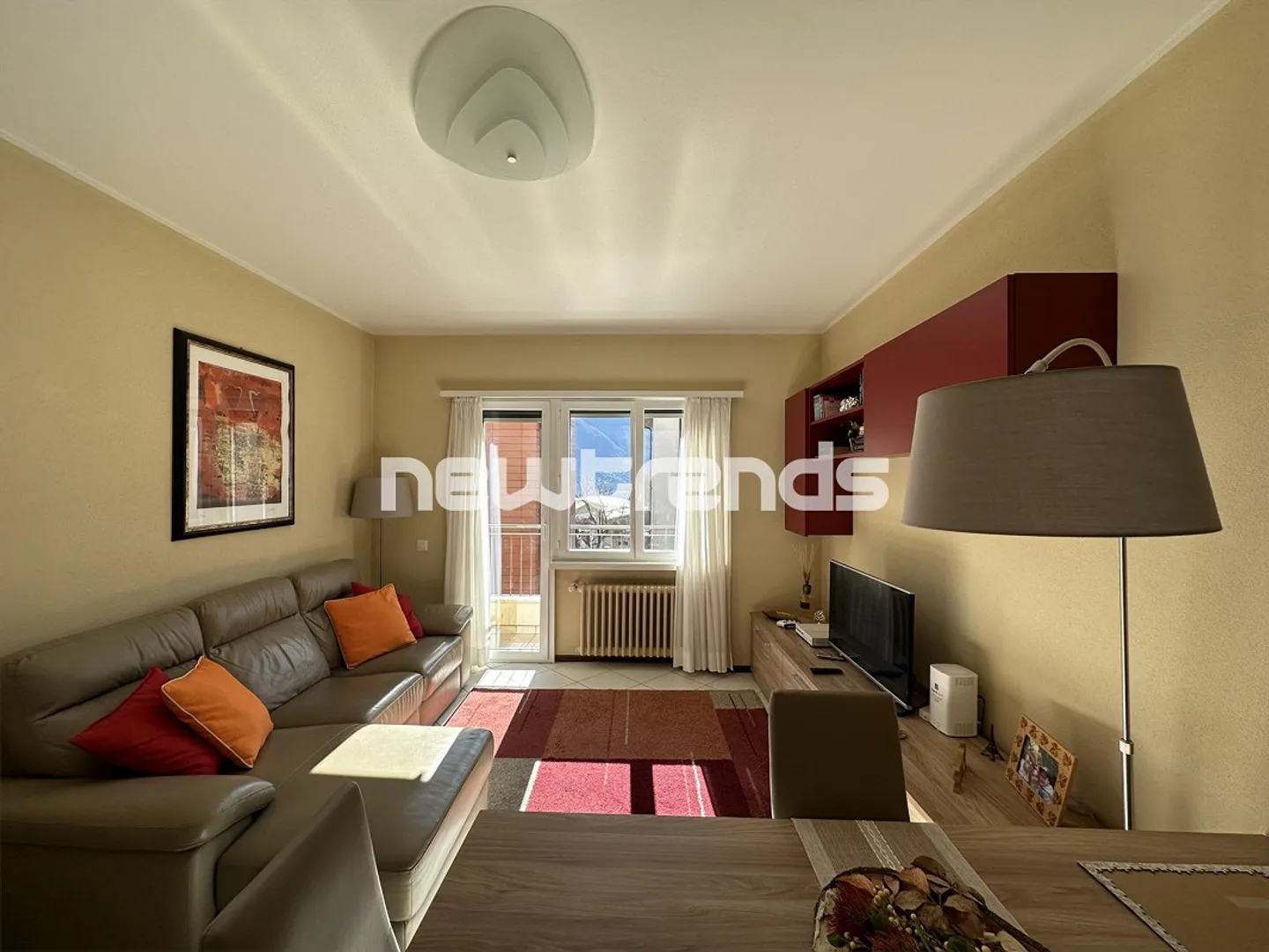 Appartement lumineux à Cassarate avec vue sur le lac - Photo 3 sur 12