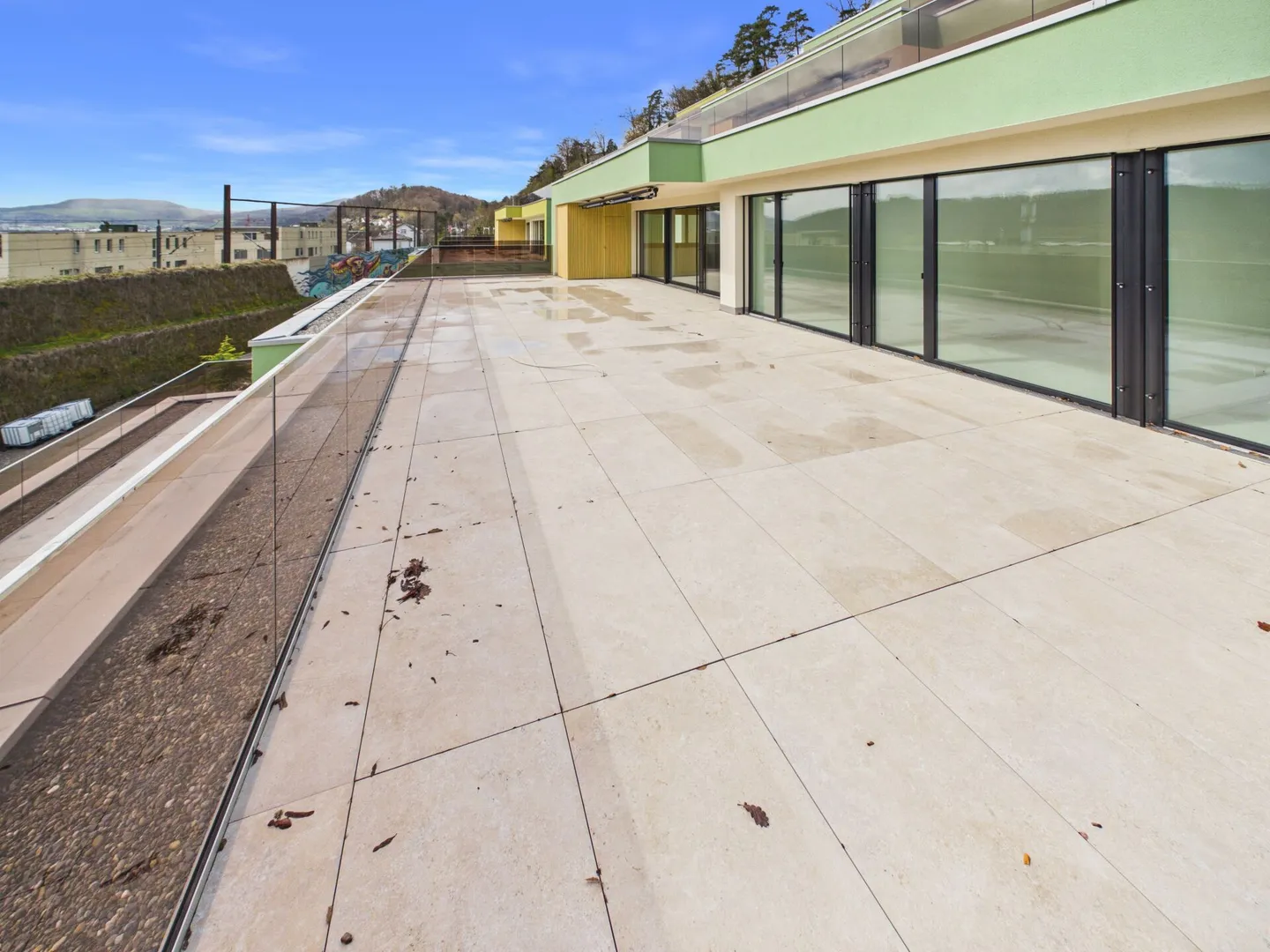 Appartamento esclusivo con terrazza di 5,5 stanze a Umiken - Foto 10 di 11