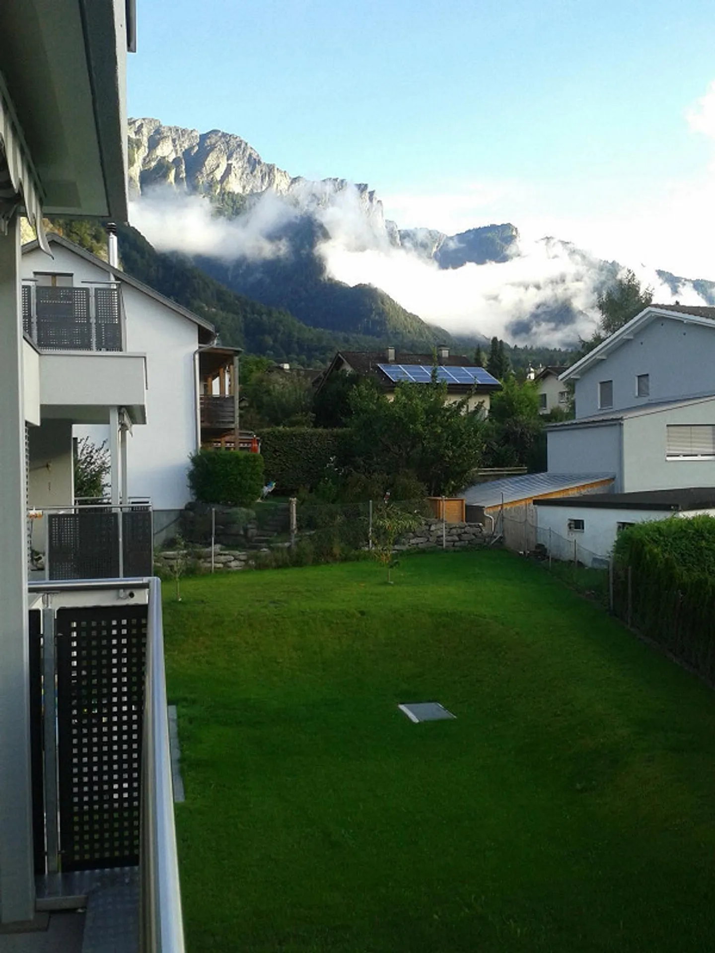 Appartement lumineux et ensoleillé de 4 1/2 pièces - Photo 3 sur 9